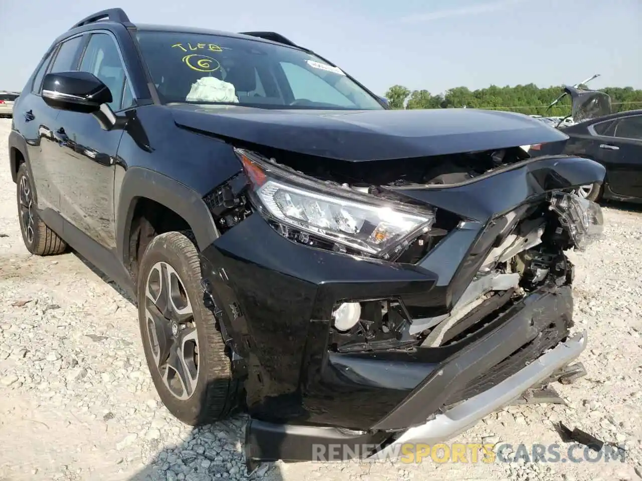 9 Photograph of a damaged car 2T3J1RFV0LC126546 TOYOTA RAV4 2020