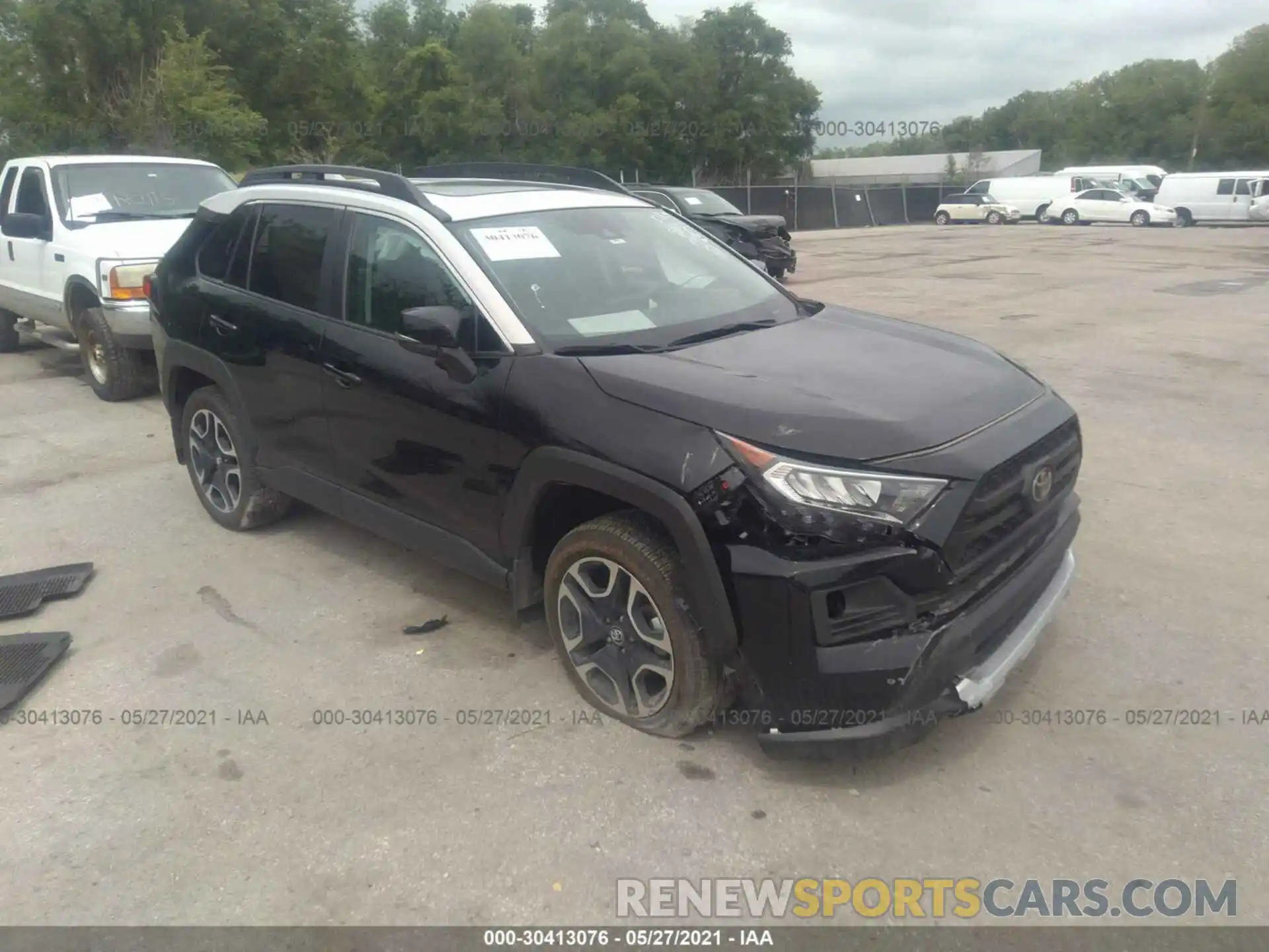 1 Photograph of a damaged car 2T3J1RFV1LC089426 TOYOTA RAV4 2020