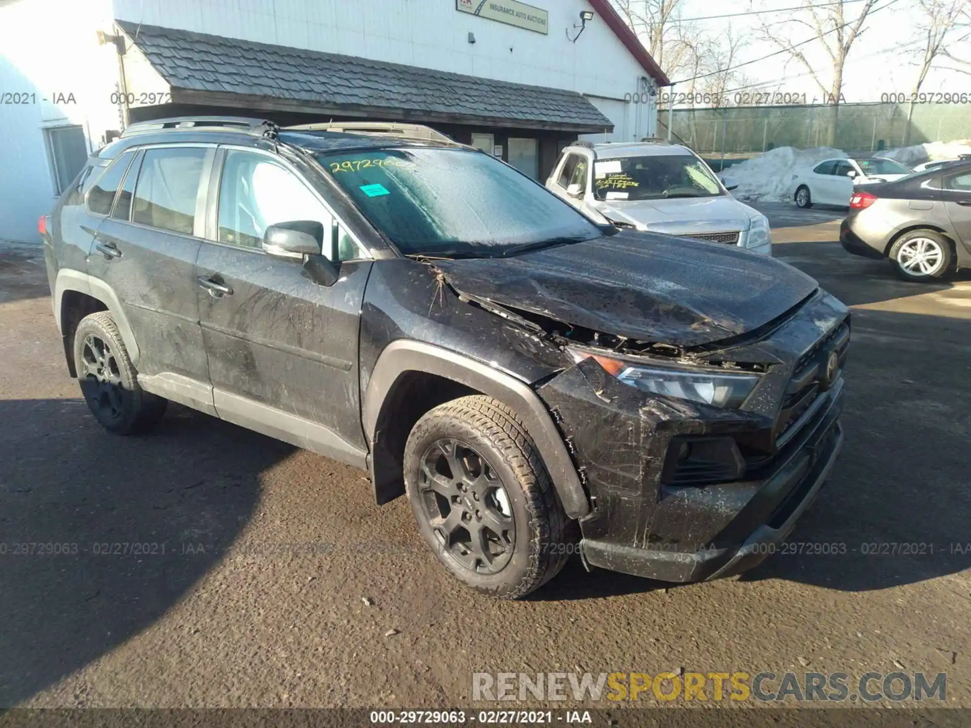 1 Photograph of a damaged car 2T3J1RFV1LC089538 TOYOTA RAV4 2020