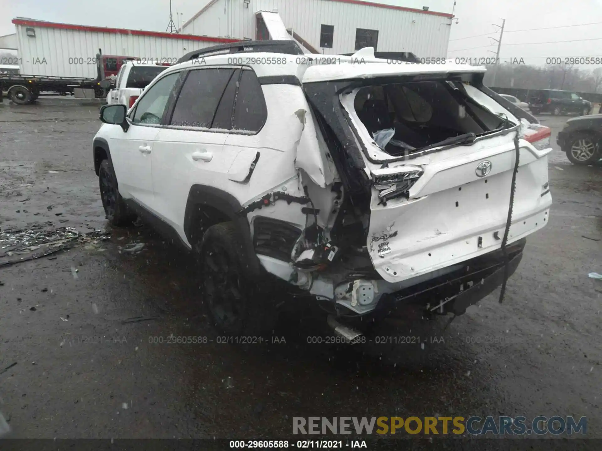 3 Photograph of a damaged car 2T3J1RFV1LC095808 TOYOTA RAV4 2020