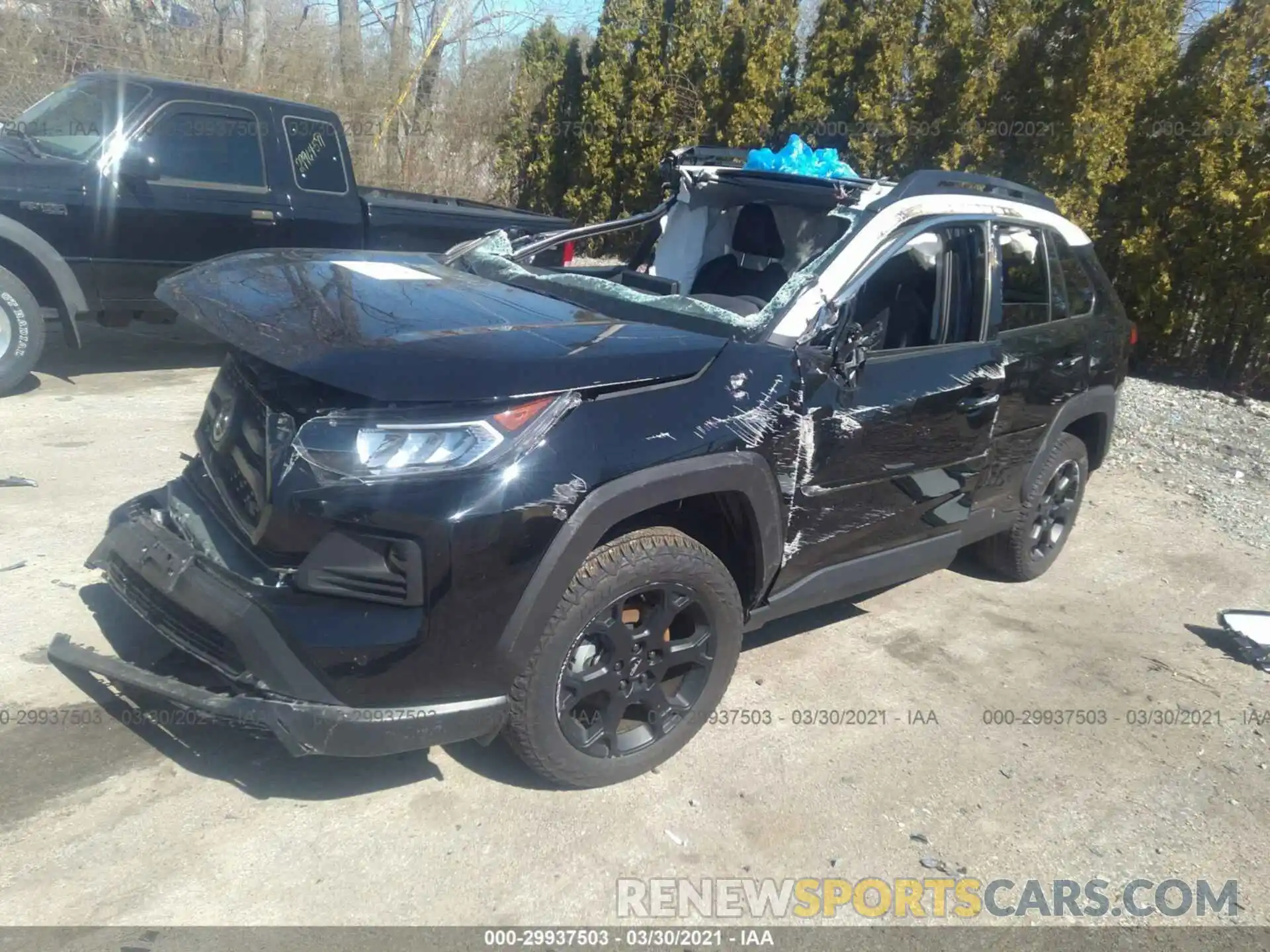 2 Photograph of a damaged car 2T3J1RFV2LC062591 TOYOTA RAV4 2020