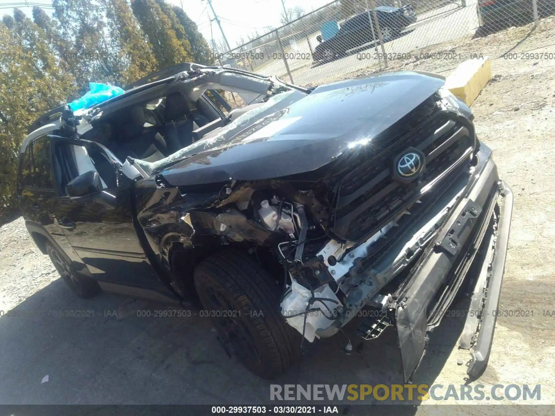 6 Photograph of a damaged car 2T3J1RFV2LC062591 TOYOTA RAV4 2020