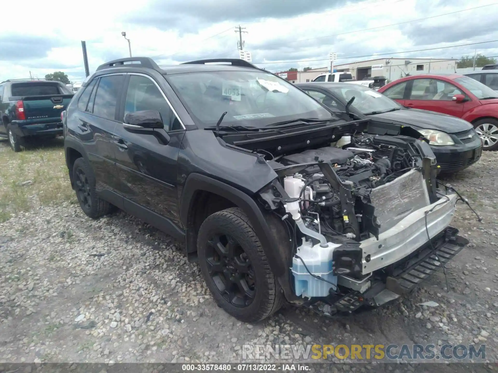 1 Photograph of a damaged car 2T3J1RFV2LC069718 TOYOTA RAV4 2020