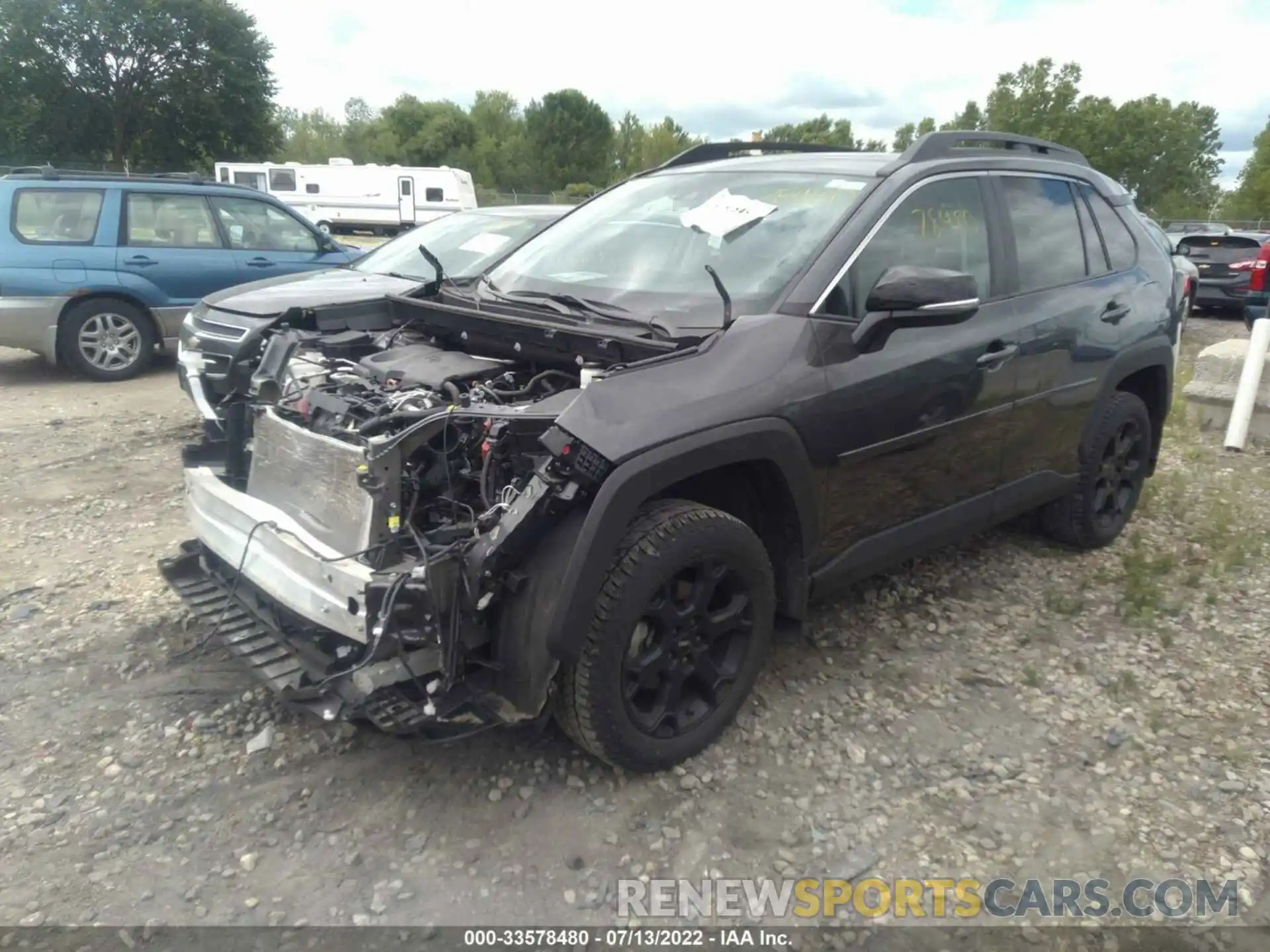 2 Photograph of a damaged car 2T3J1RFV2LC069718 TOYOTA RAV4 2020