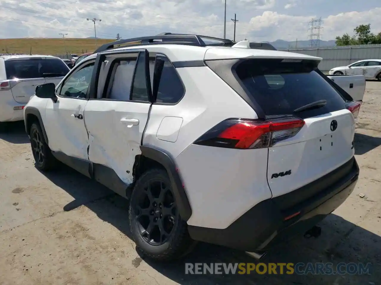 3 Photograph of a damaged car 2T3J1RFV2LC072571 TOYOTA RAV4 2020