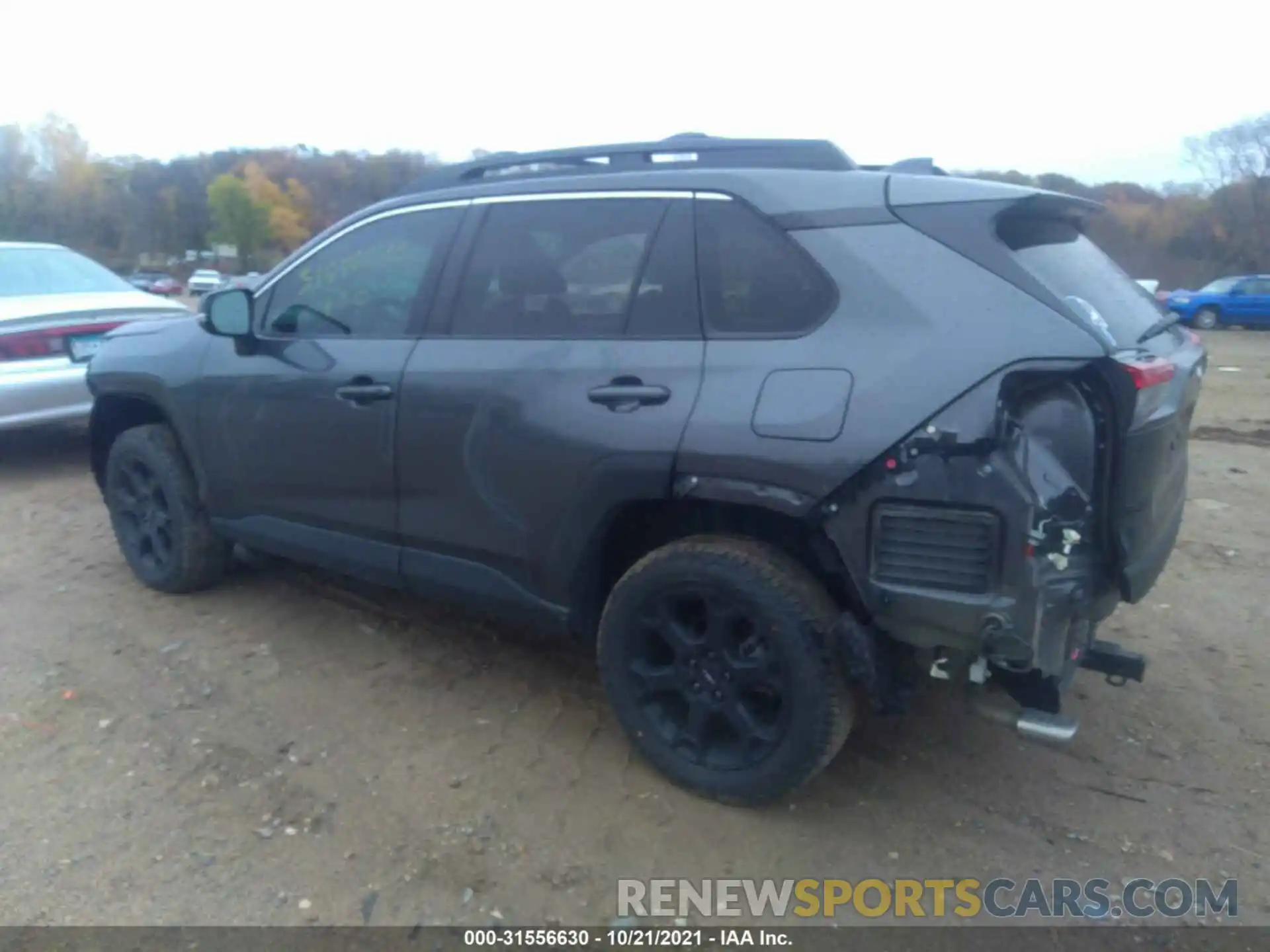 3 Photograph of a damaged car 2T3J1RFV2LC078886 TOYOTA RAV4 2020