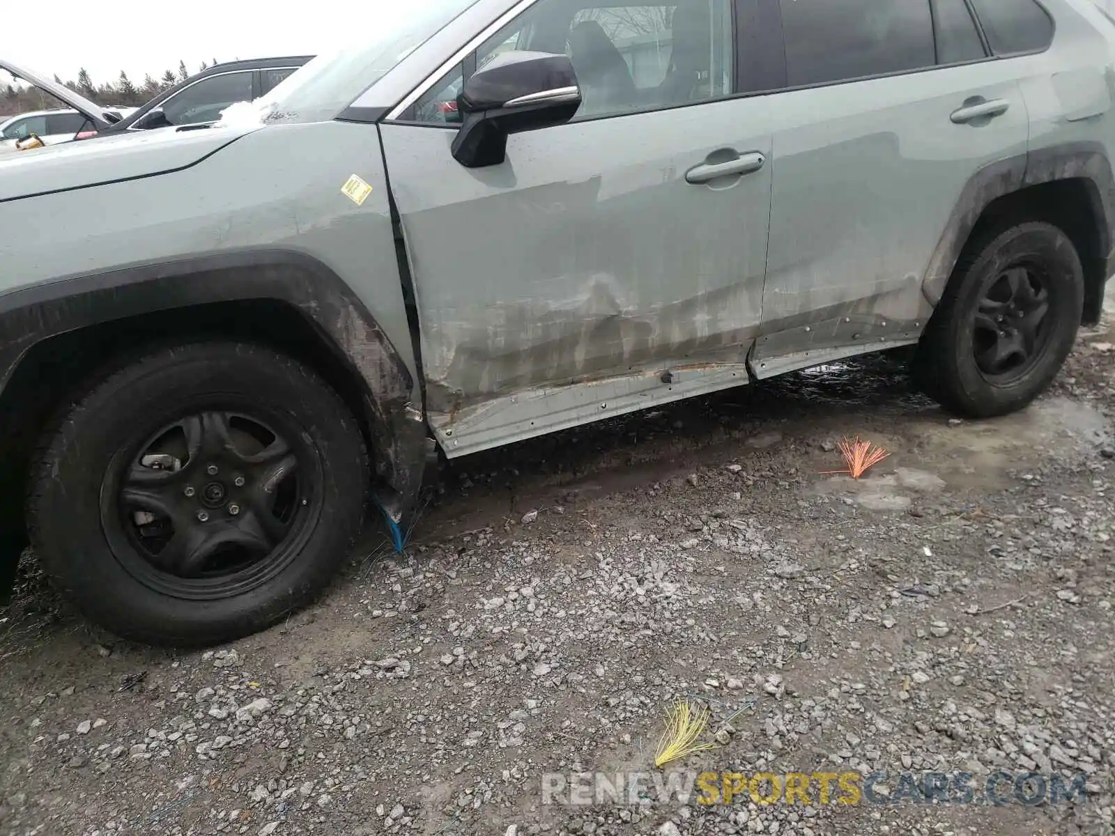 9 Фотография поврежденного автомобиля 2T3J1RFV2LC084137 TOYOTA RAV4 2020