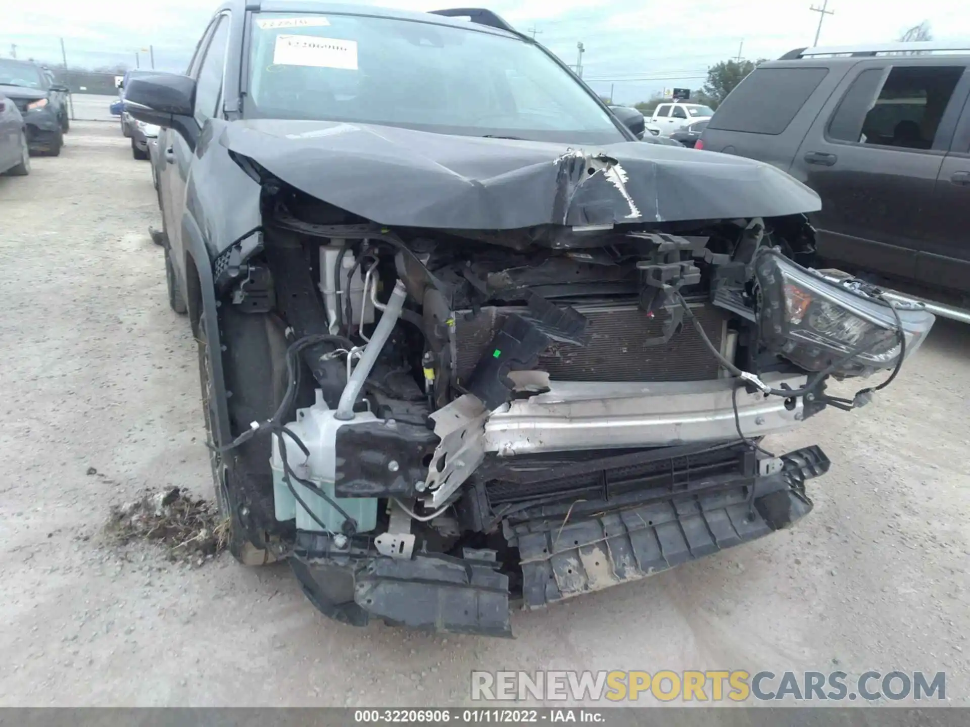 6 Photograph of a damaged car 2T3J1RFV2LC094179 TOYOTA RAV4 2020