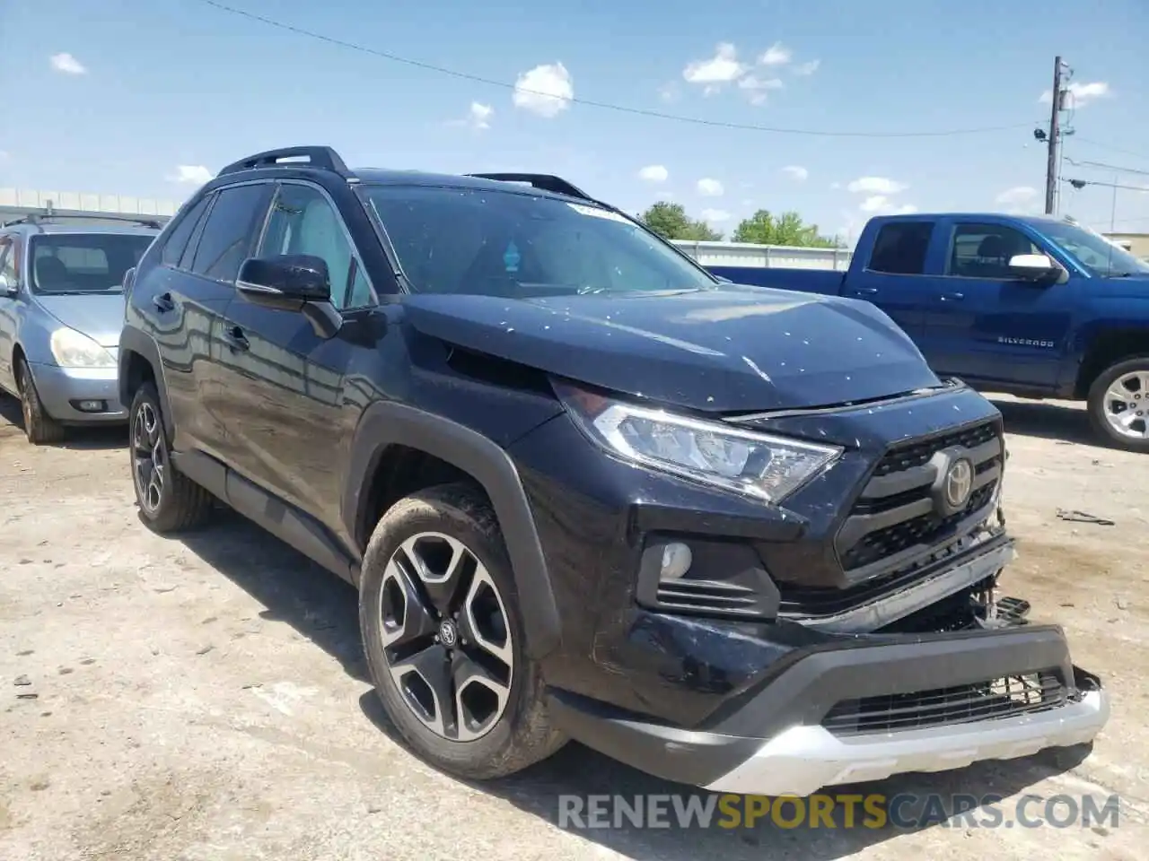 1 Photograph of a damaged car 2T3J1RFV3LC074202 TOYOTA RAV4 2020