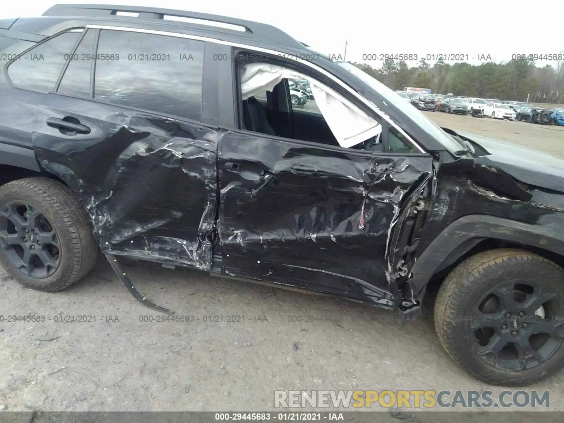 6 Photograph of a damaged car 2T3J1RFV3LC100376 TOYOTA RAV4 2020