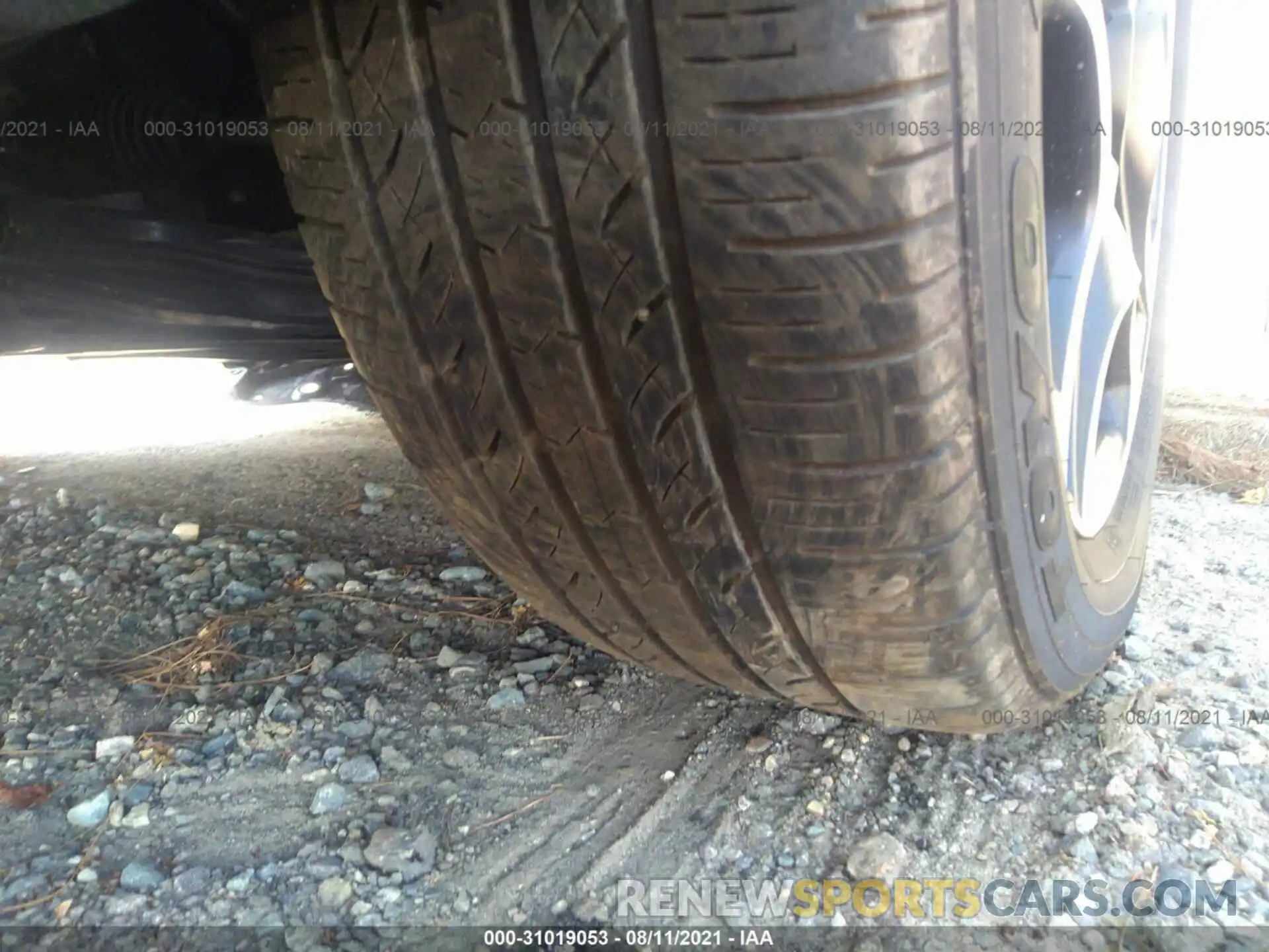 14 Photograph of a damaged car 2T3J1RFV3LC102256 TOYOTA RAV4 2020