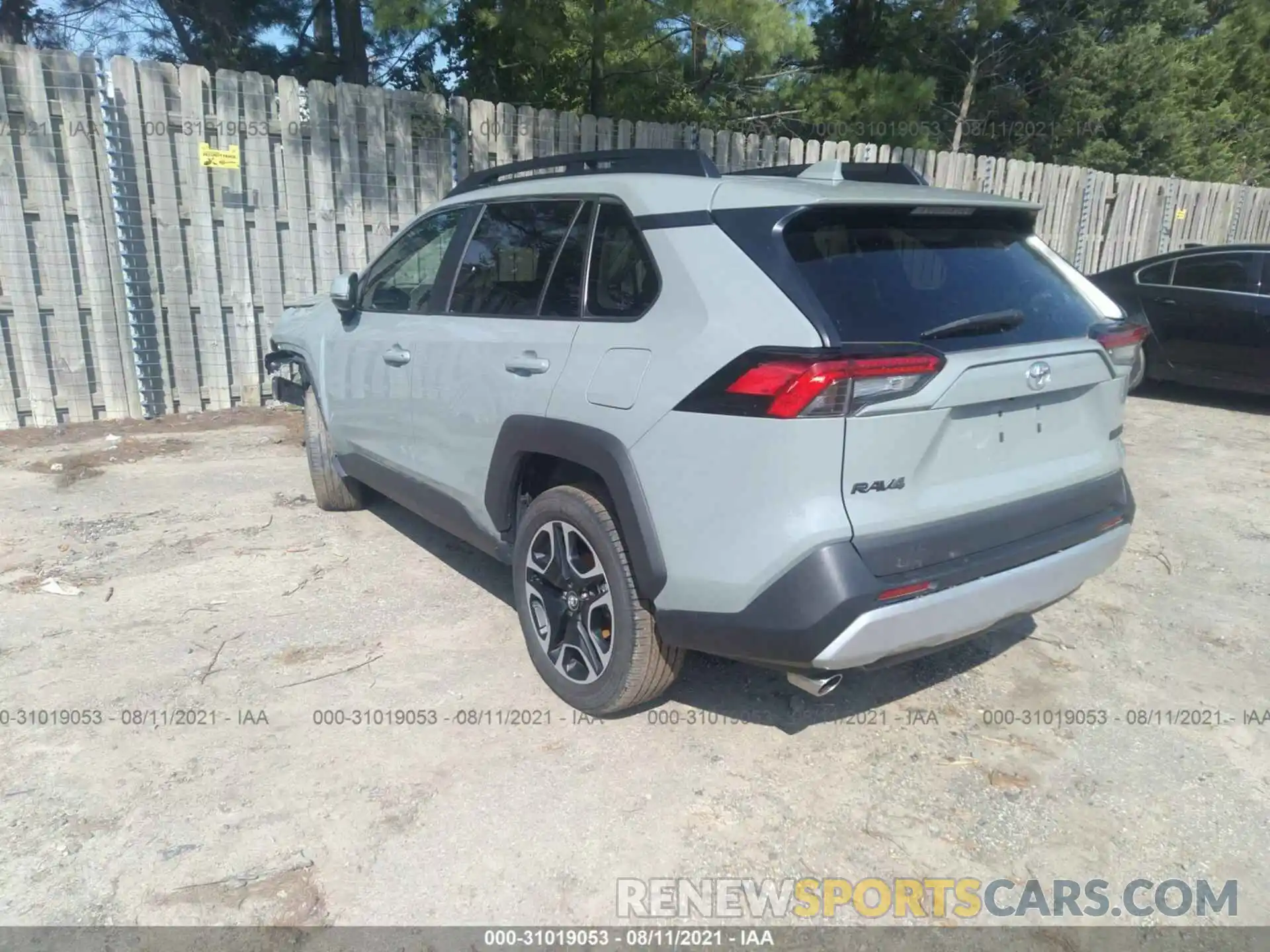 3 Photograph of a damaged car 2T3J1RFV3LC102256 TOYOTA RAV4 2020