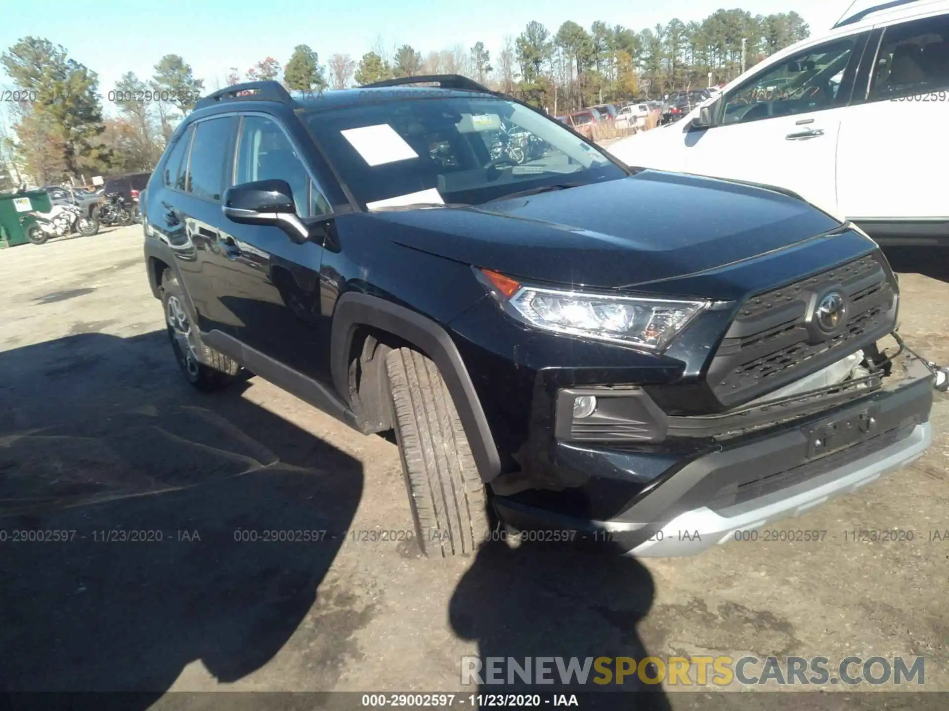 1 Photograph of a damaged car 2T3J1RFV4LC078999 TOYOTA RAV4 2020