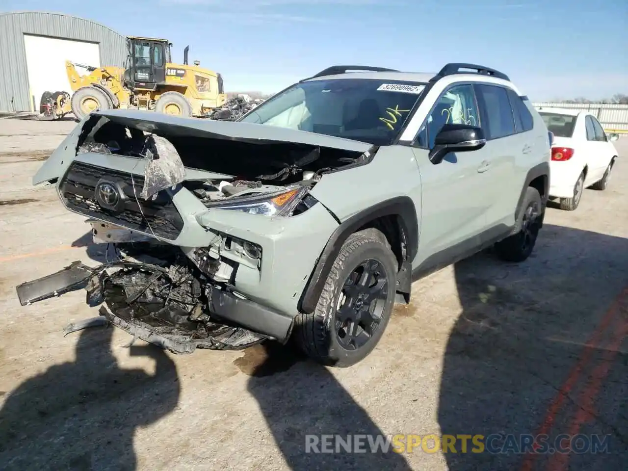 2 Photograph of a damaged car 2T3J1RFV4LC085175 TOYOTA RAV4 2020