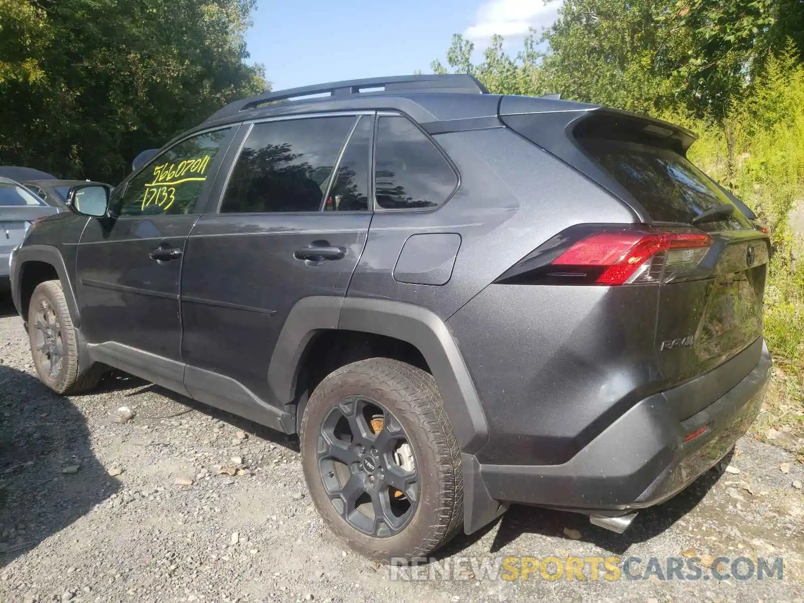 3 Photograph of a damaged car 2T3J1RFV4LC103156 TOYOTA RAV4 2020