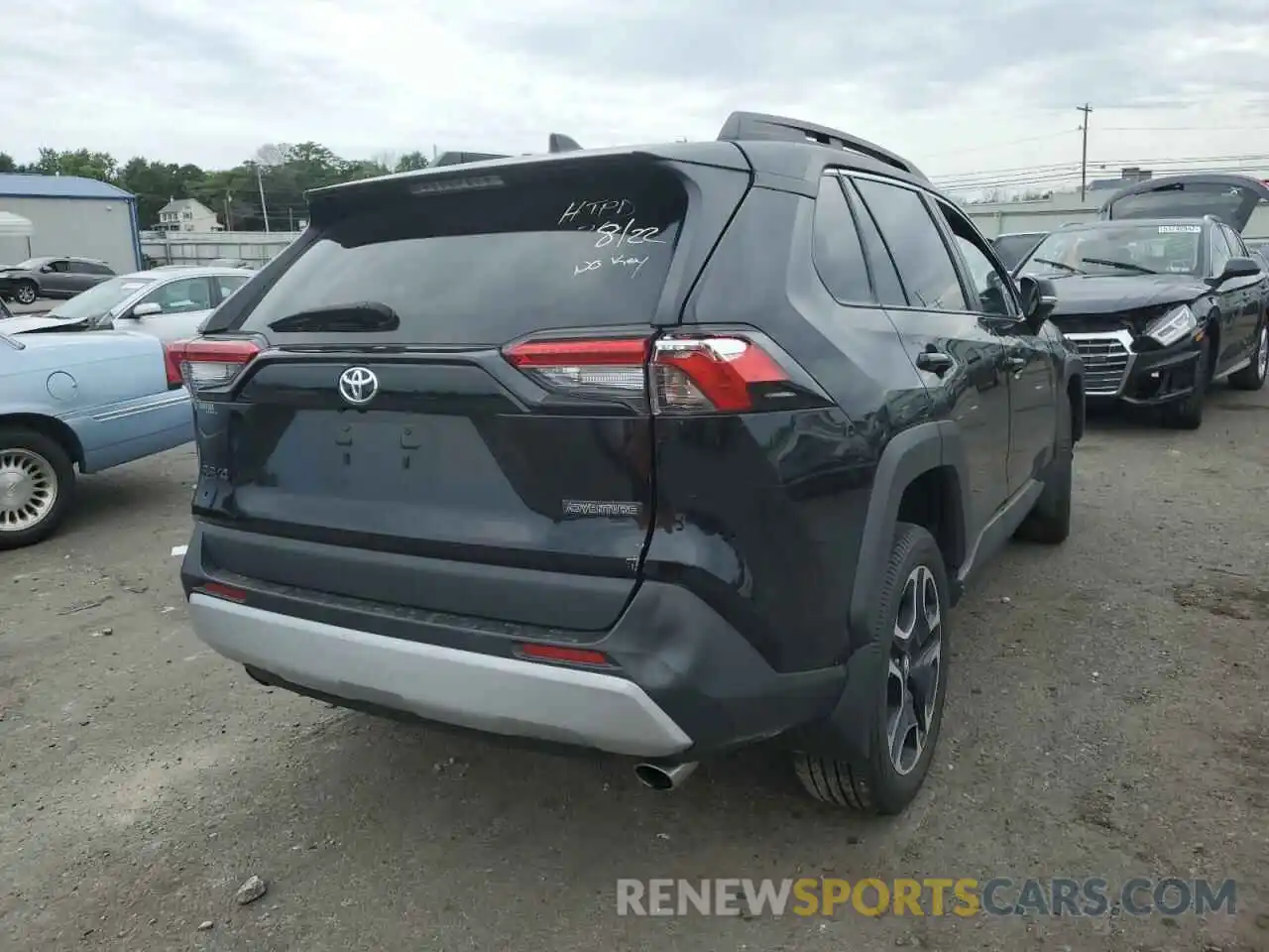 4 Photograph of a damaged car 2T3J1RFV4LC110947 TOYOTA RAV4 2020