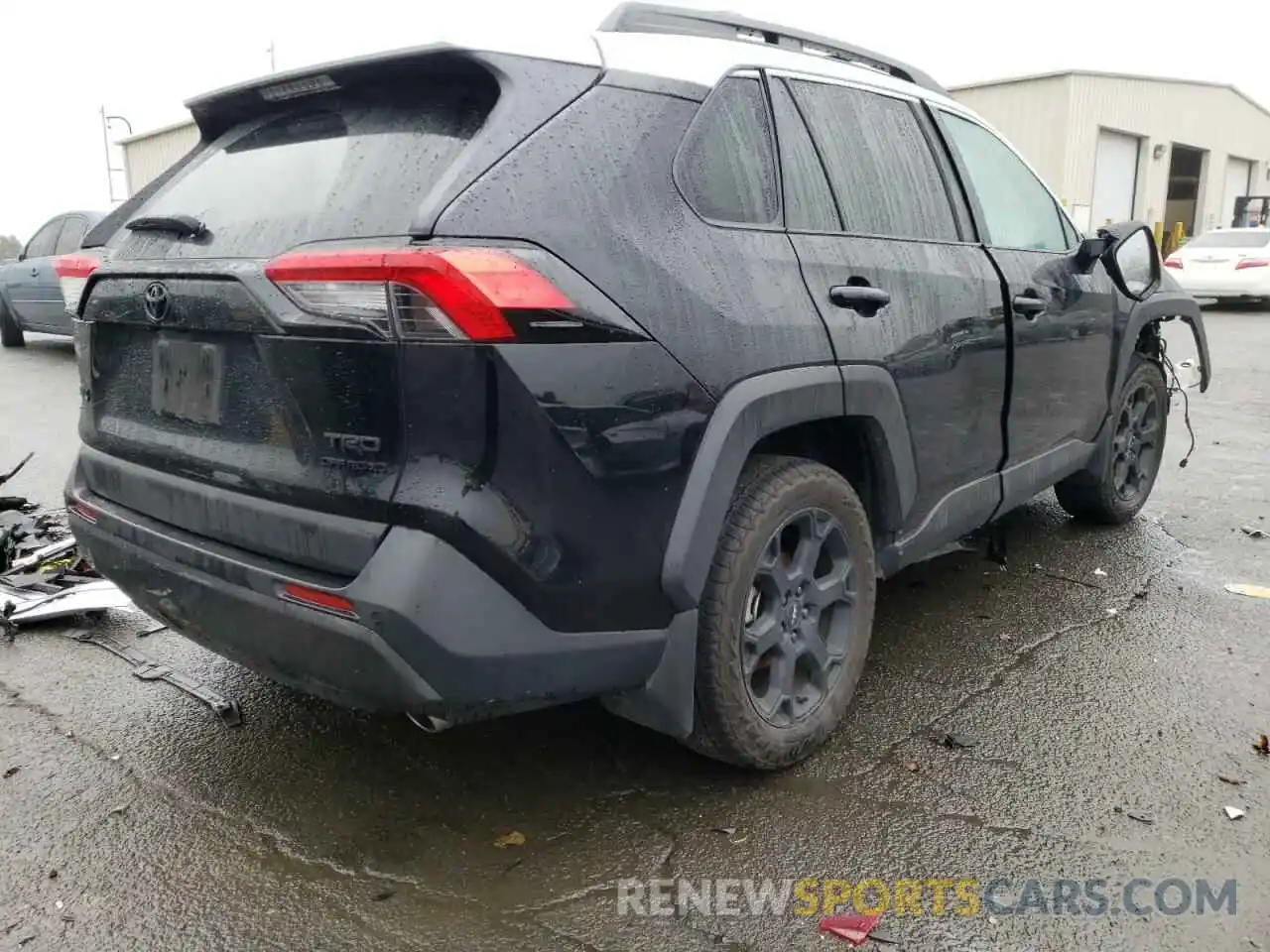 4 Photograph of a damaged car 2T3J1RFV5LC080129 TOYOTA RAV4 2020