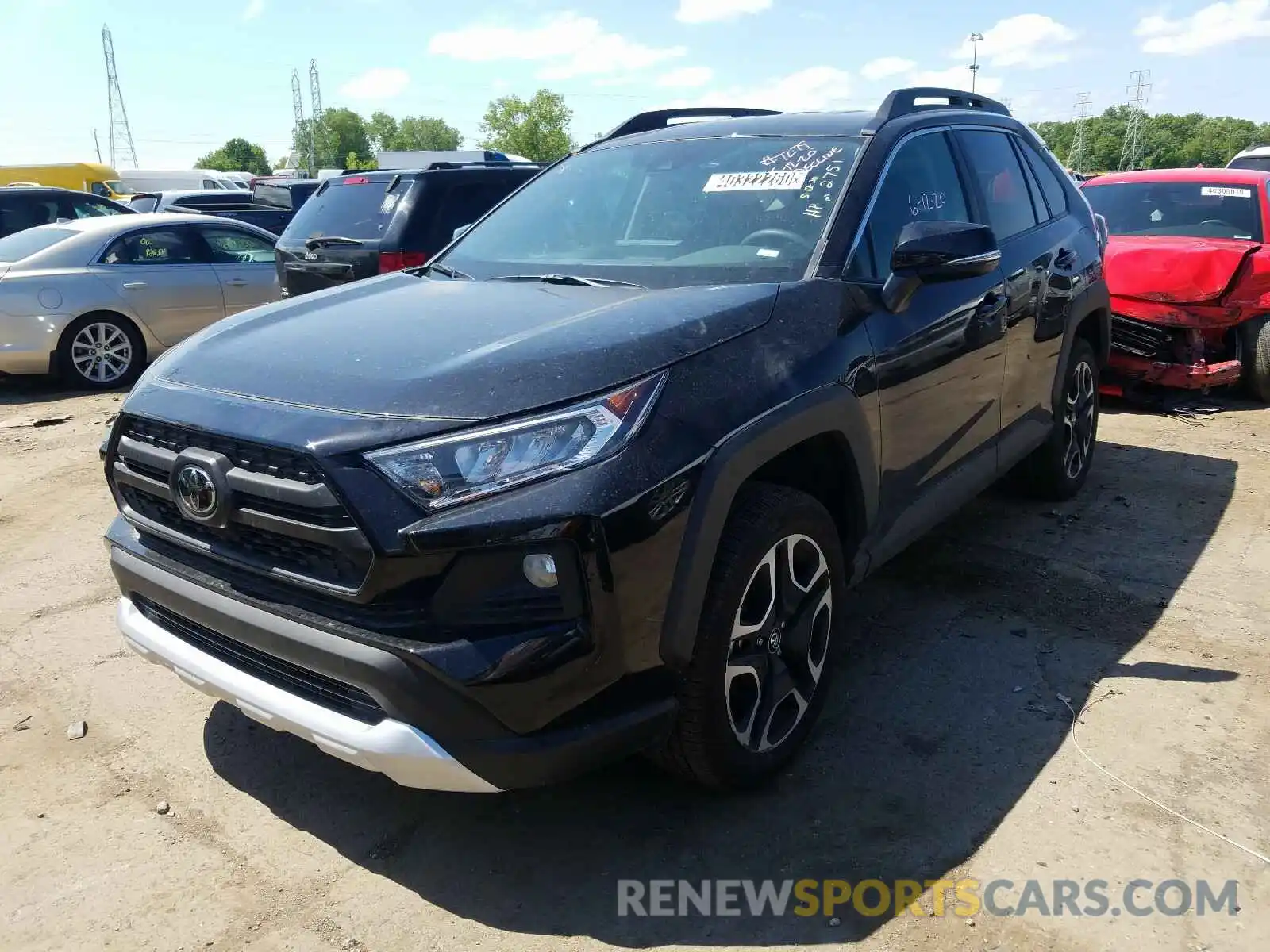 2 Photograph of a damaged car 2T3J1RFV5LC092751 TOYOTA RAV4 2020