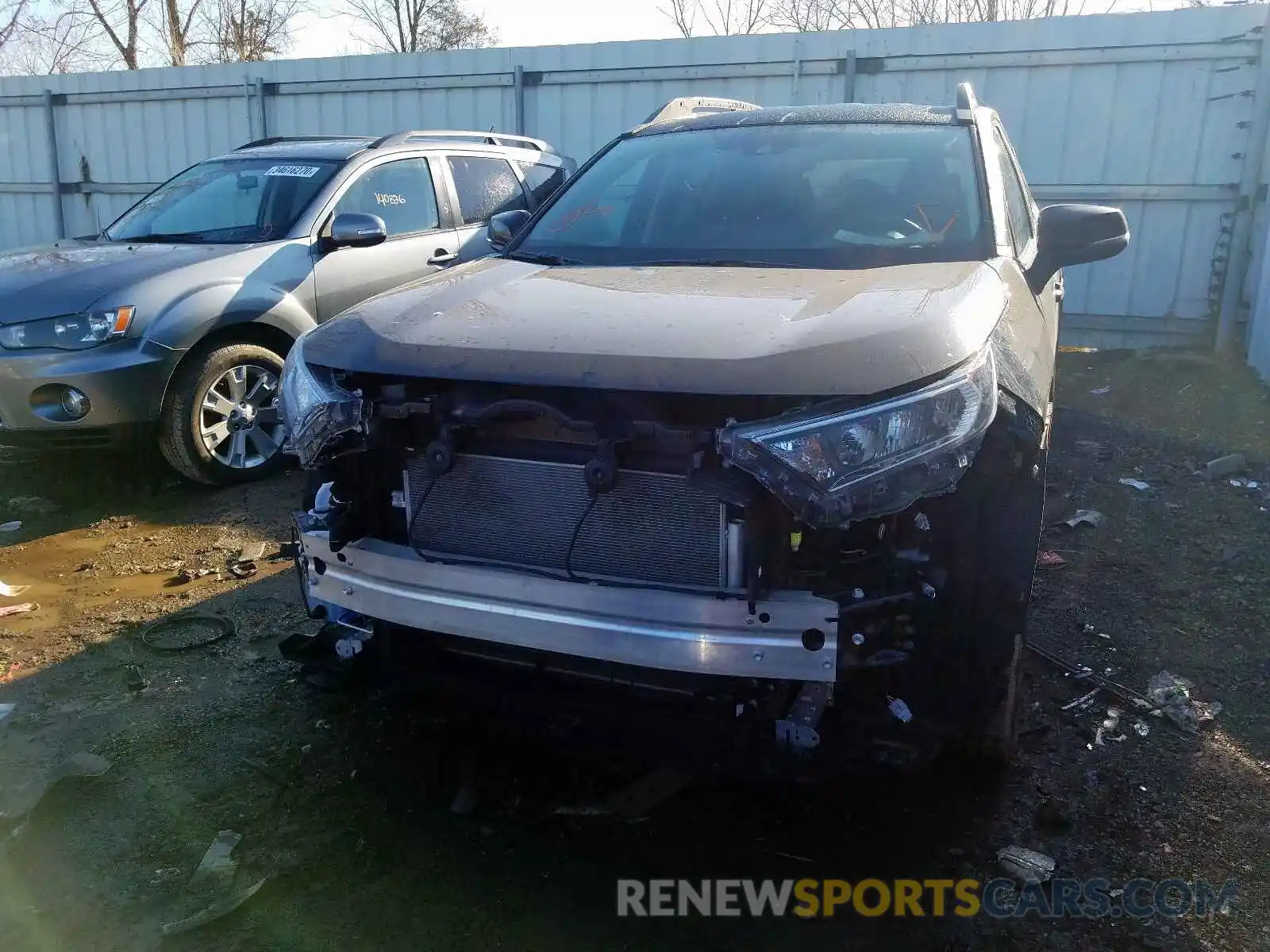 9 Photograph of a damaged car 2T3J1RFV5LC092992 TOYOTA RAV4 2020