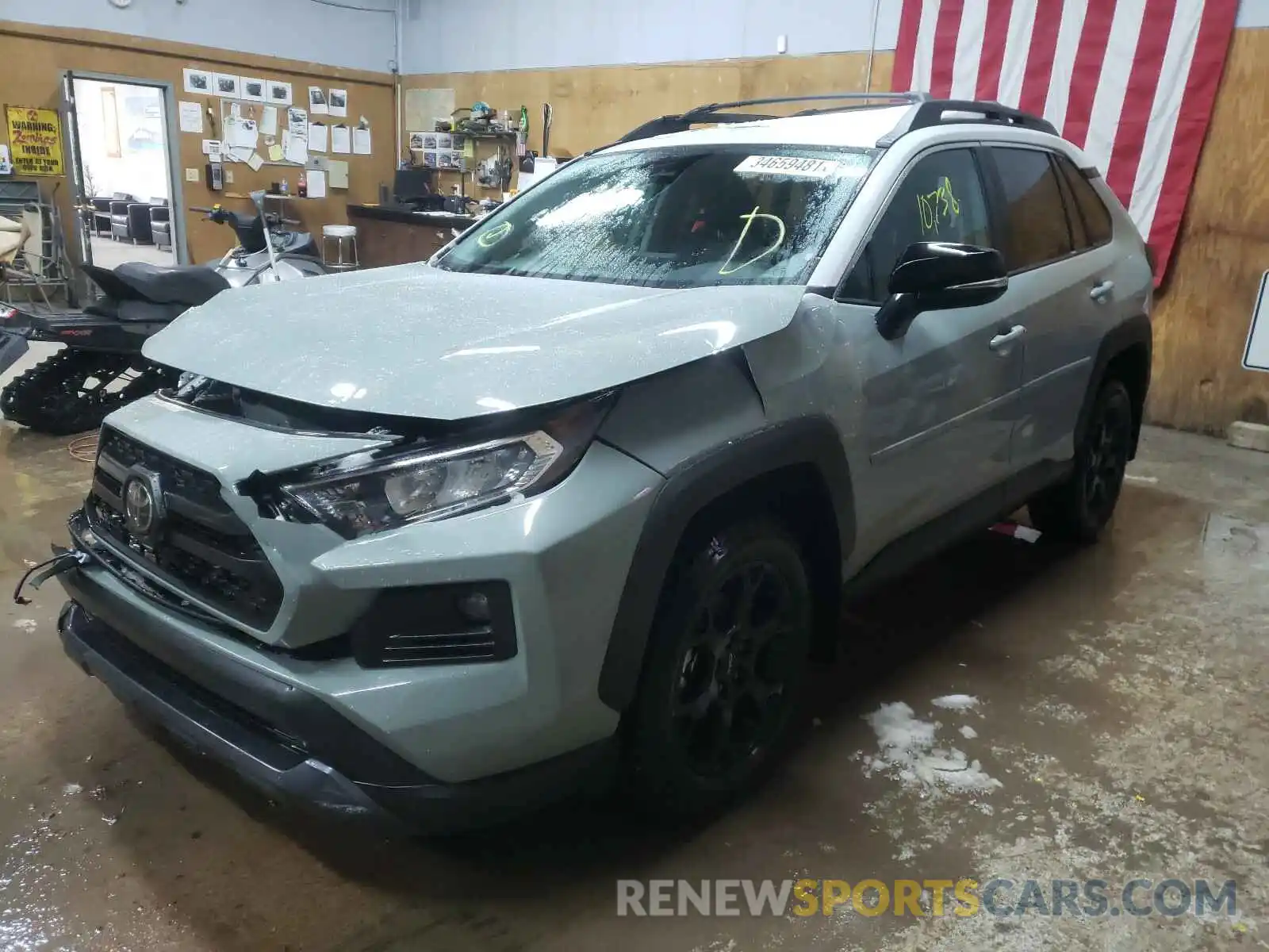 2 Photograph of a damaged car 2T3J1RFV5LC101710 TOYOTA RAV4 2020