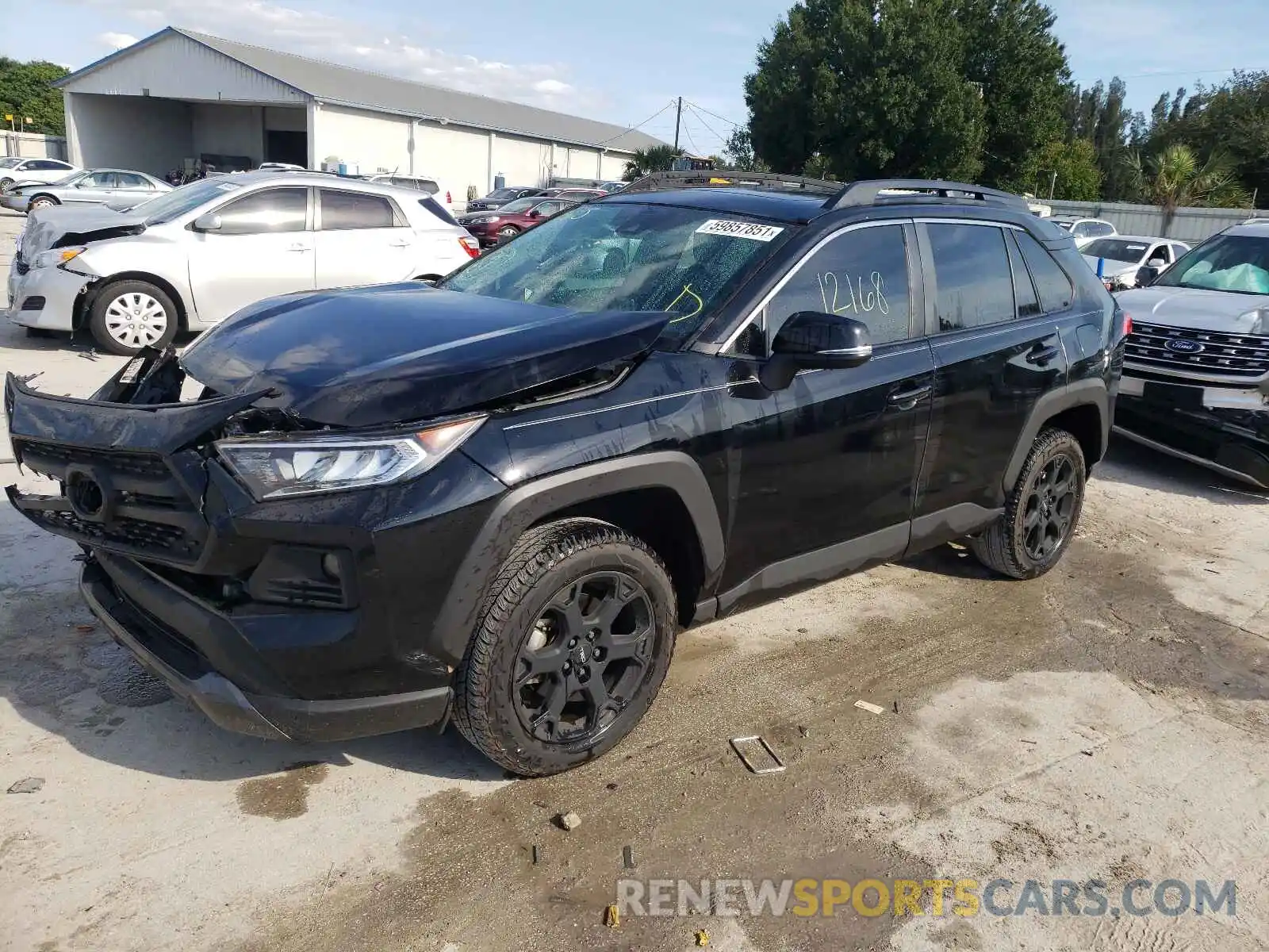 2 Photograph of a damaged car 2T3J1RFV5LC110763 TOYOTA RAV4 2020