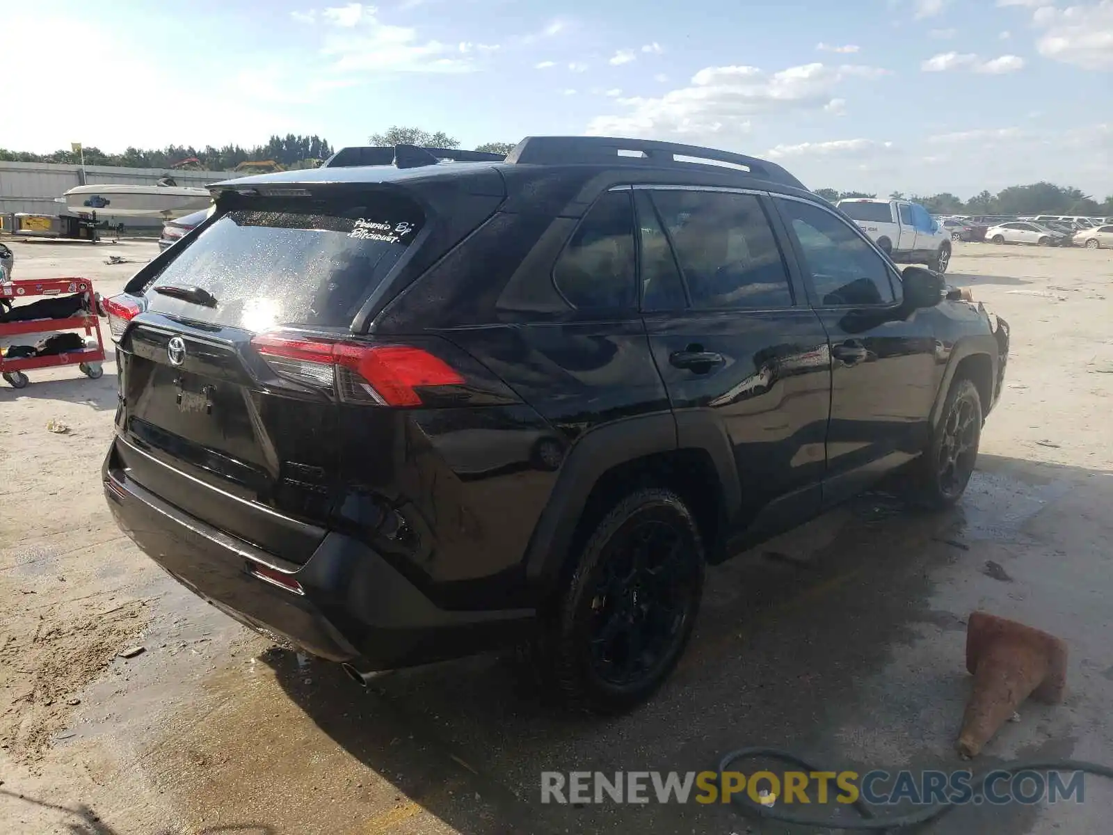 4 Photograph of a damaged car 2T3J1RFV5LC110763 TOYOTA RAV4 2020