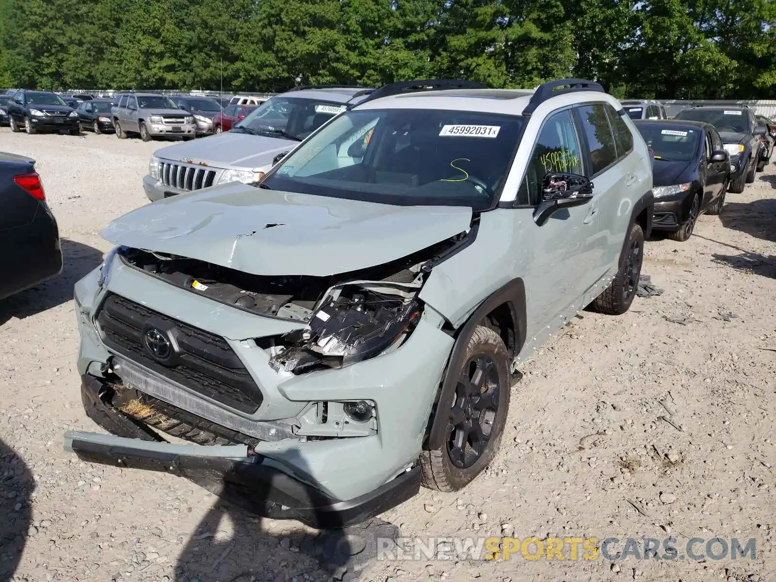 2 Photograph of a damaged car 2T3J1RFV5LC112805 TOYOTA RAV4 2020