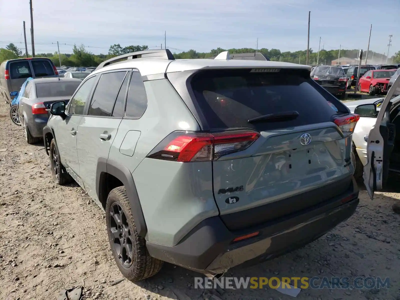 3 Photograph of a damaged car 2T3J1RFV5LC112805 TOYOTA RAV4 2020