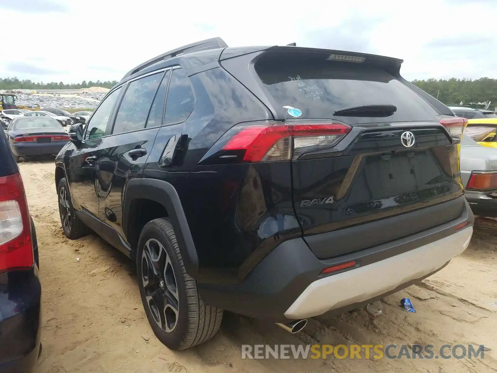 3 Photograph of a damaged car 2T3J1RFV5LC126221 TOYOTA RAV4 2020