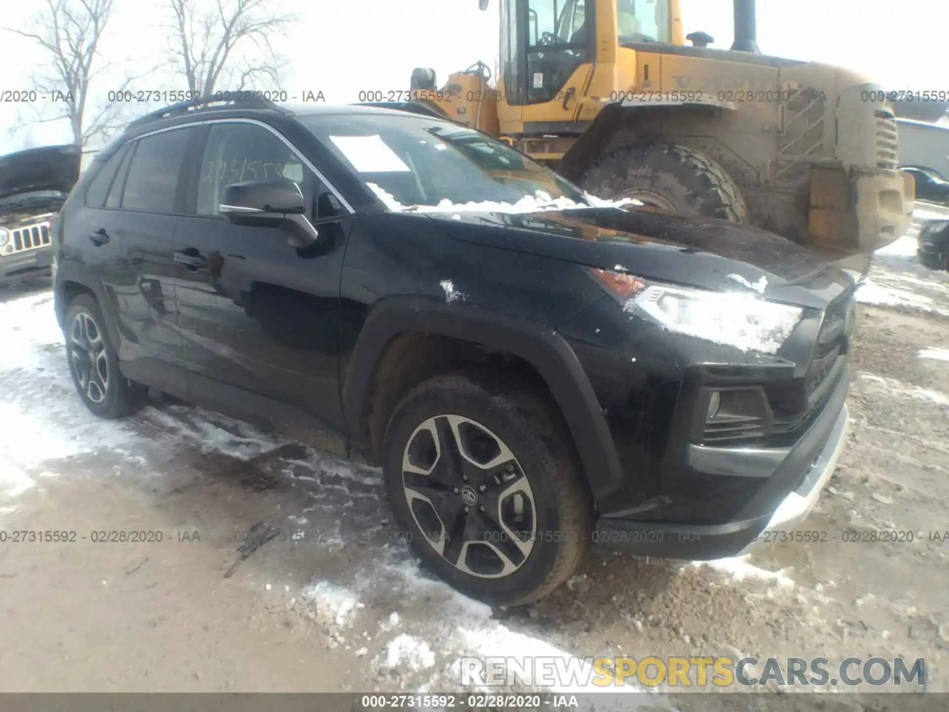 1 Photograph of a damaged car 2T3J1RFV6LC069429 TOYOTA RAV4 2020