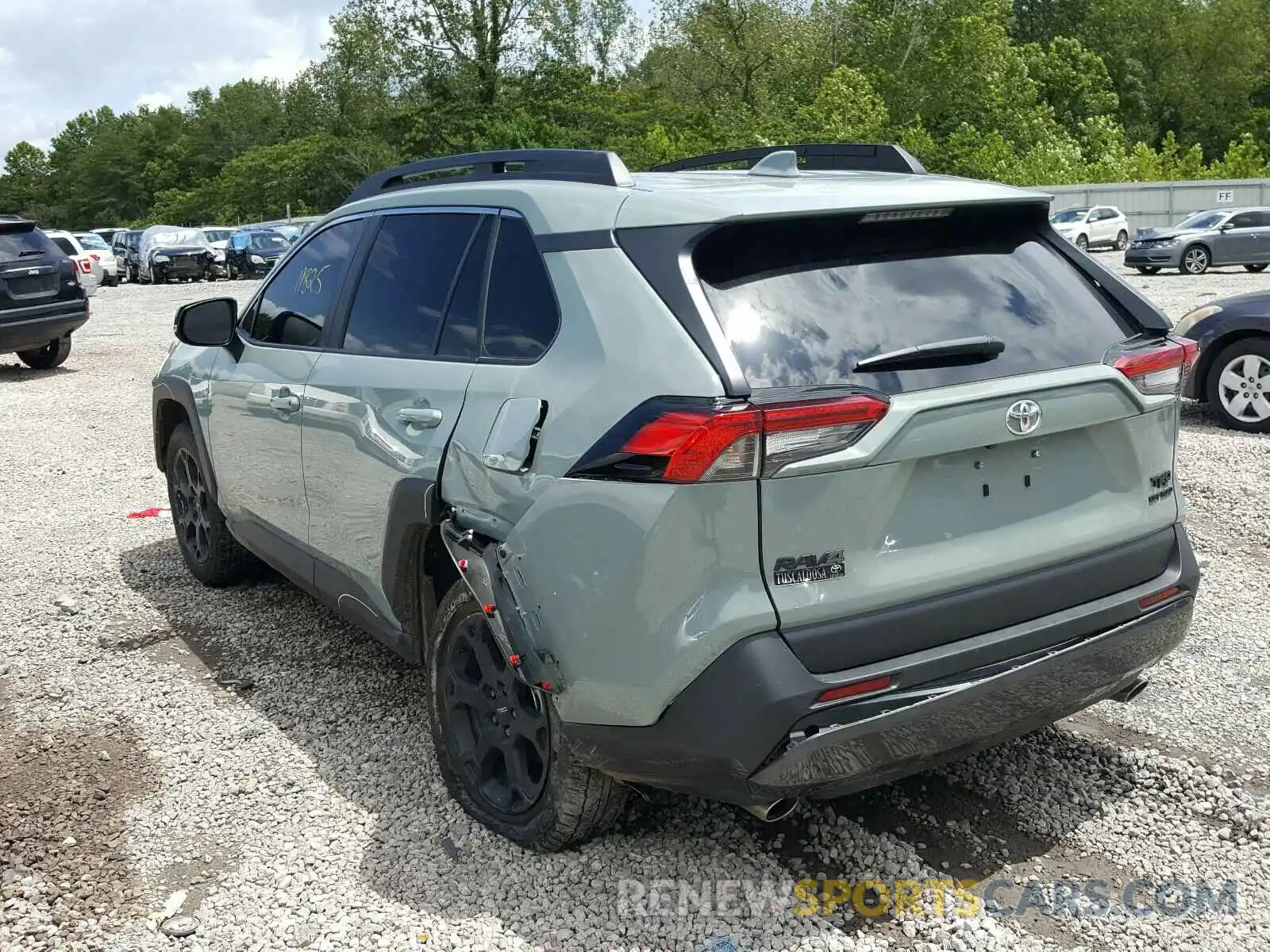 3 Photograph of a damaged car 2T3J1RFV6LC075151 TOYOTA RAV4 2020