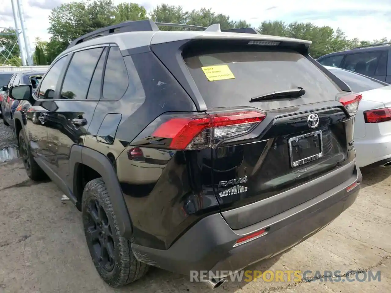 3 Photograph of a damaged car 2T3J1RFV6LC078440 TOYOTA RAV4 2020