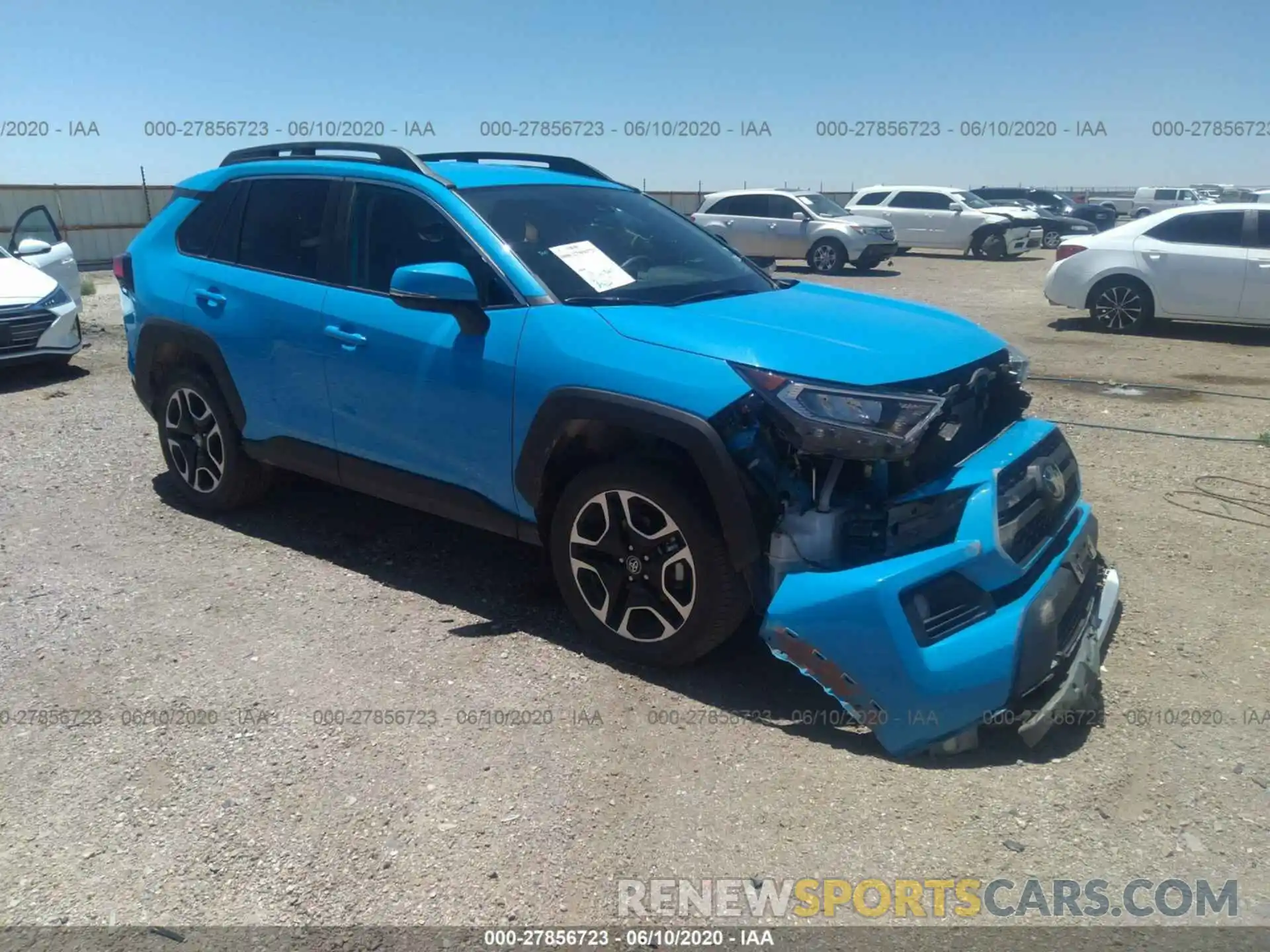 1 Photograph of a damaged car 2T3J1RFV6LC082844 TOYOTA RAV4 2020