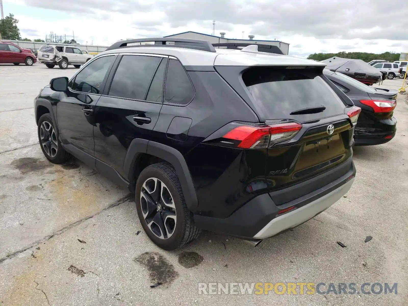 3 Photograph of a damaged car 2T3J1RFV6LC084979 TOYOTA RAV4 2020