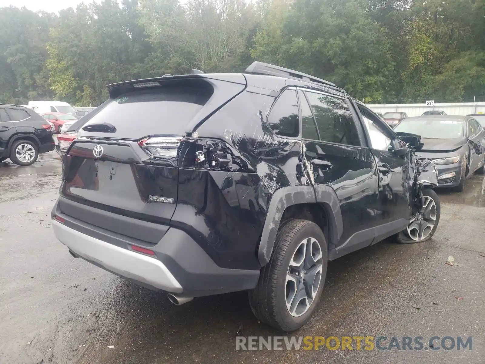 4 Photograph of a damaged car 2T3J1RFV6LC102400 TOYOTA RAV4 2020