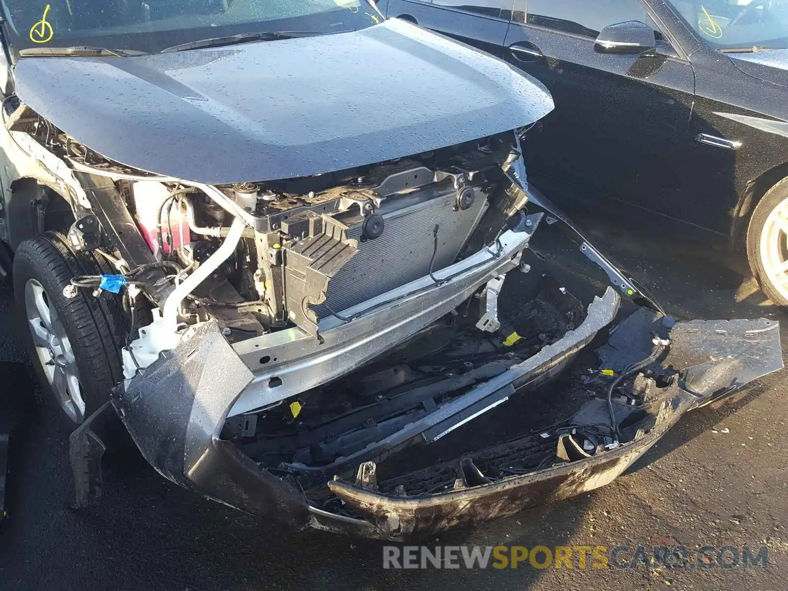 9 Photograph of a damaged car 2T3J1RFV7LC102356 TOYOTA RAV4 2020