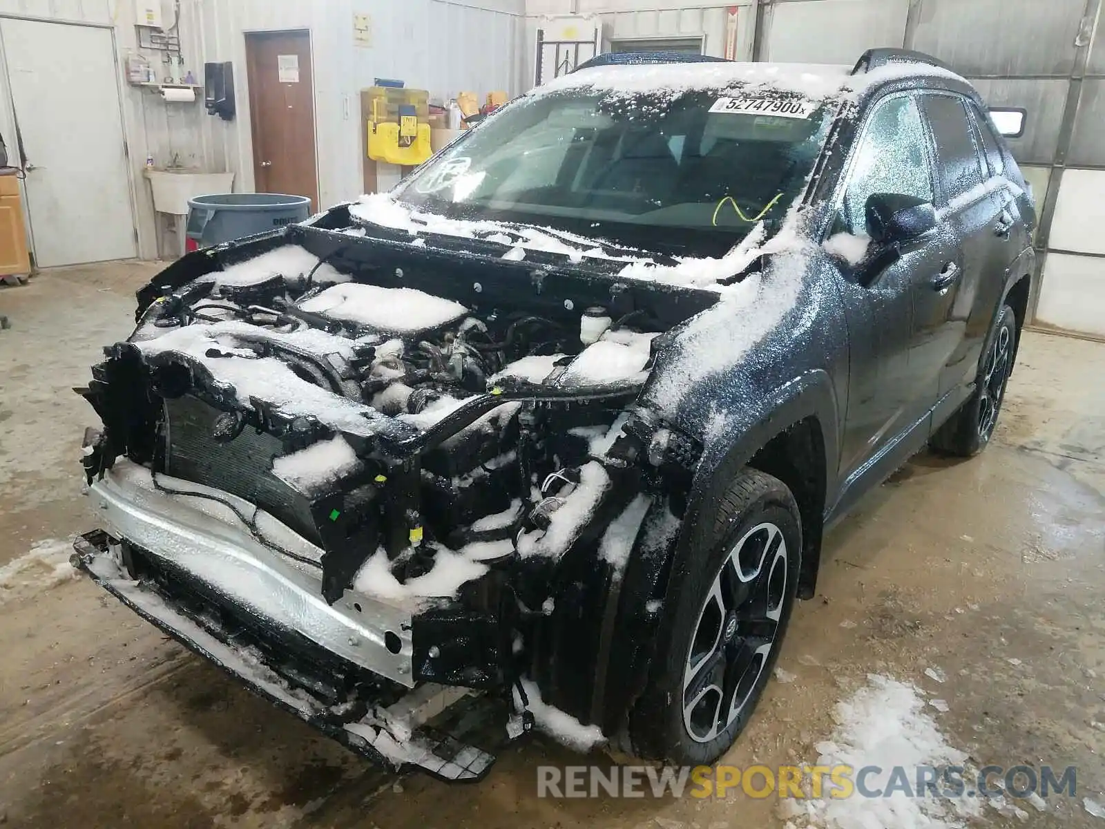 2 Photograph of a damaged car 2T3J1RFV8LC078293 TOYOTA RAV4 2020