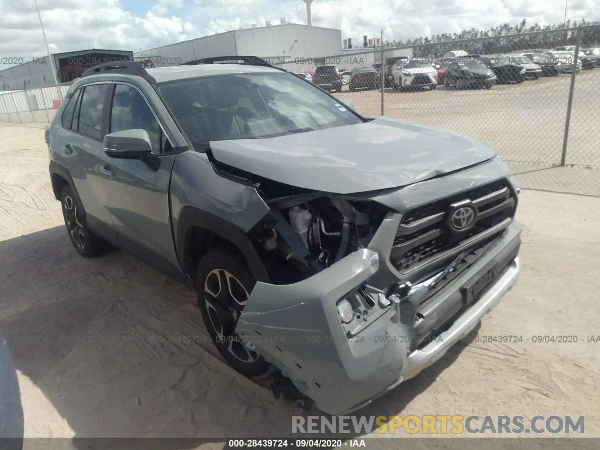 1 Photograph of a damaged car 2T3J1RFV8LC081209 TOYOTA RAV4 2020