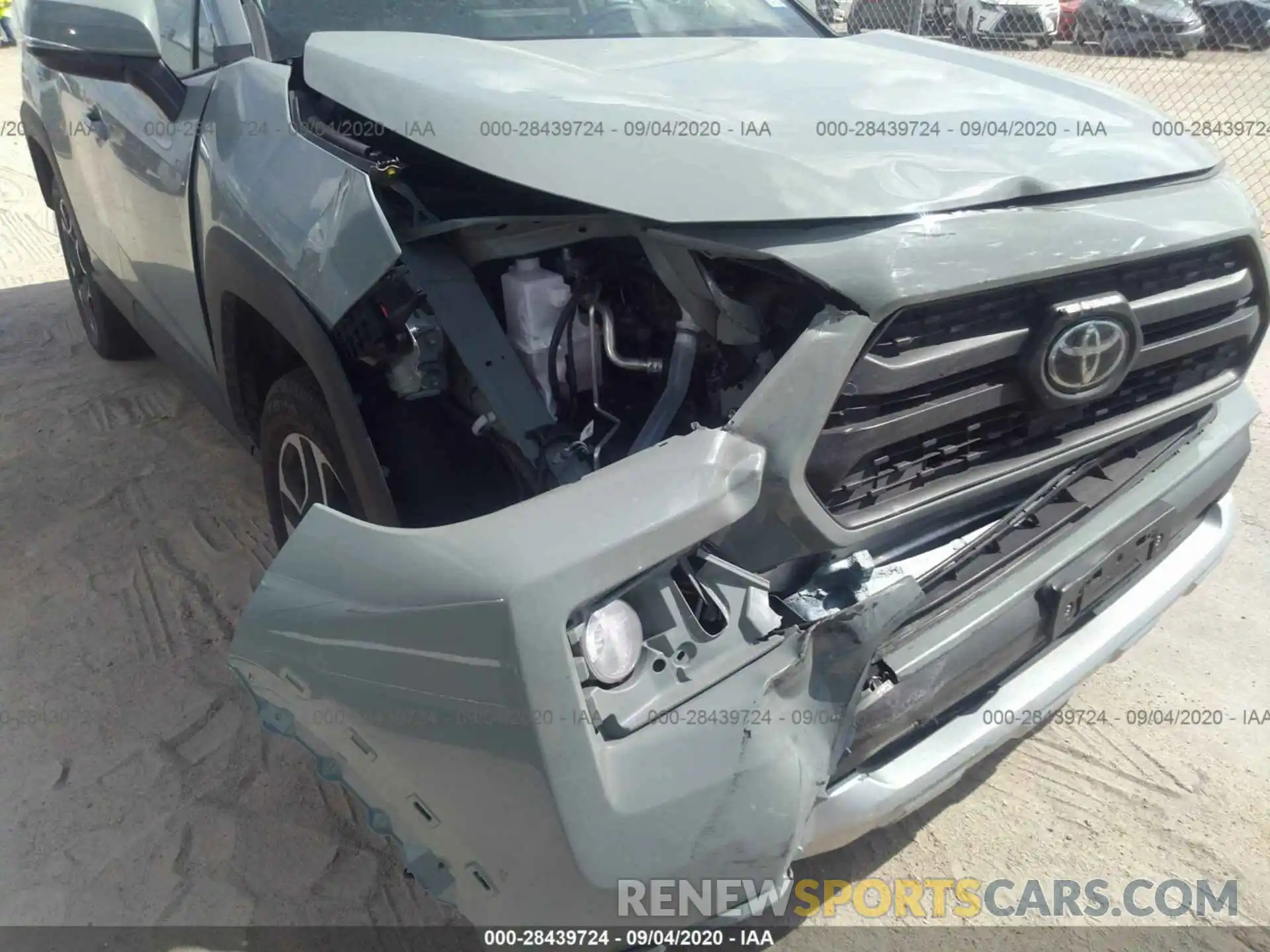 6 Photograph of a damaged car 2T3J1RFV8LC081209 TOYOTA RAV4 2020