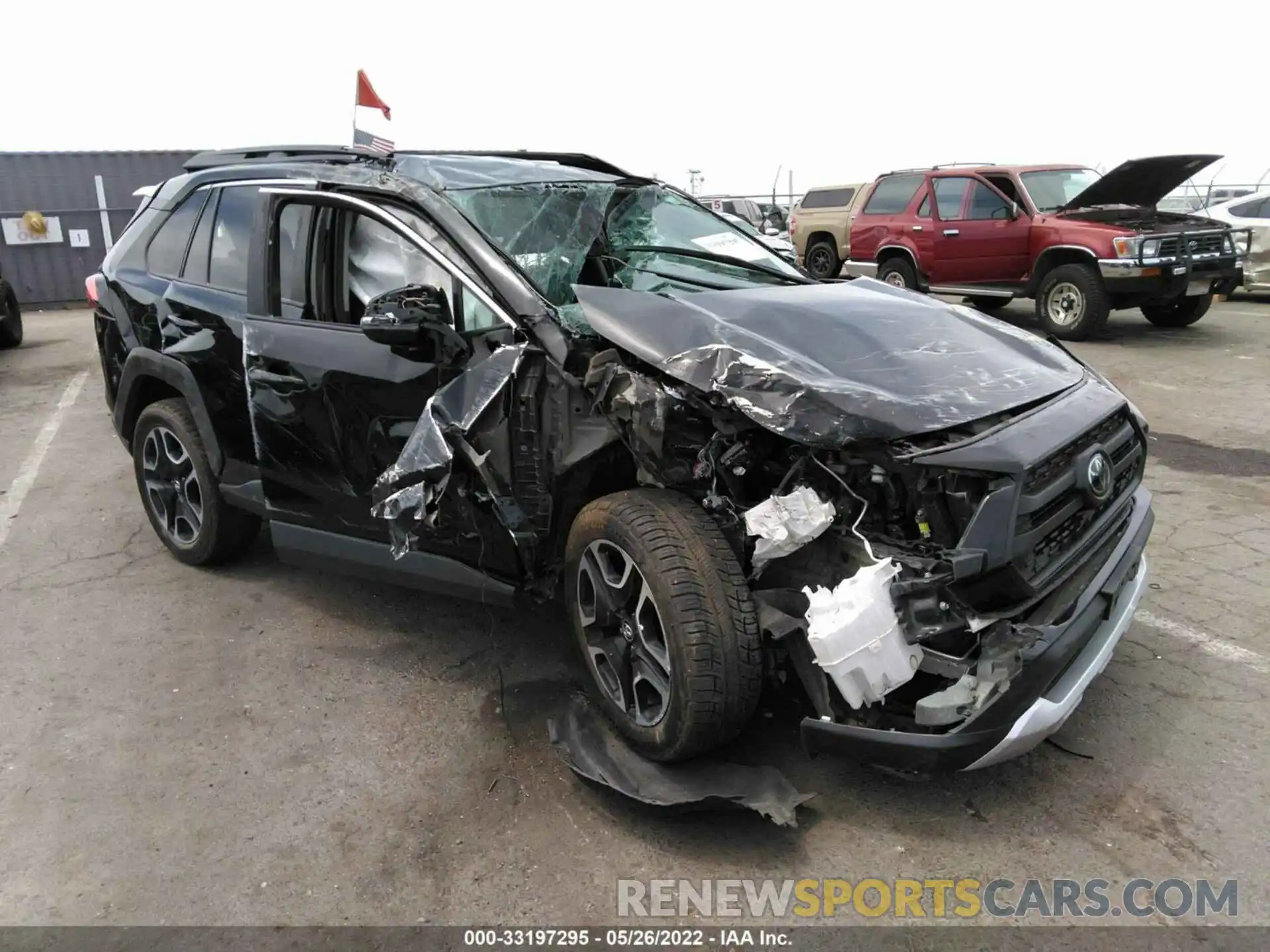 1 Photograph of a damaged car 2T3J1RFV8LC081968 TOYOTA RAV4 2020