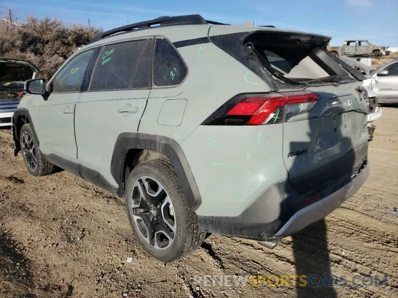 3 Photograph of a damaged car 2T3J1RFV8LC096955 TOYOTA RAV4 2020