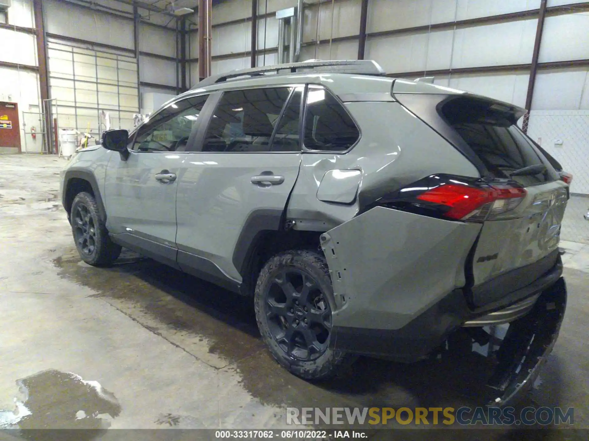 3 Photograph of a damaged car 2T3J1RFV8LC105279 TOYOTA RAV4 2020