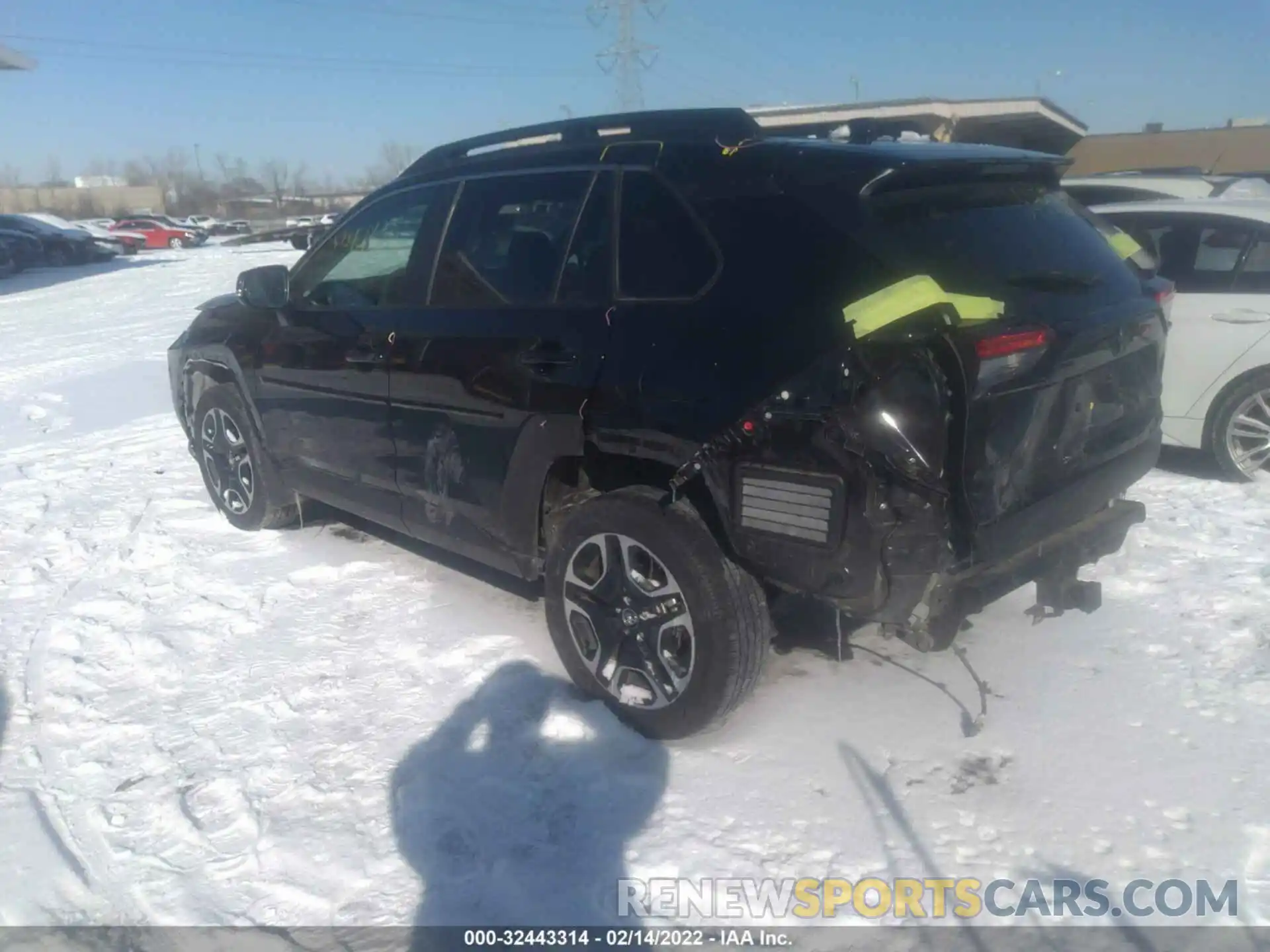 3 Photograph of a damaged car 2T3J1RFV8LC107128 TOYOTA RAV4 2020