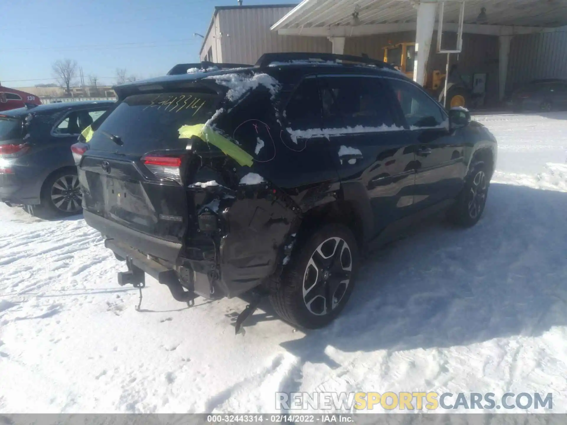 4 Photograph of a damaged car 2T3J1RFV8LC107128 TOYOTA RAV4 2020