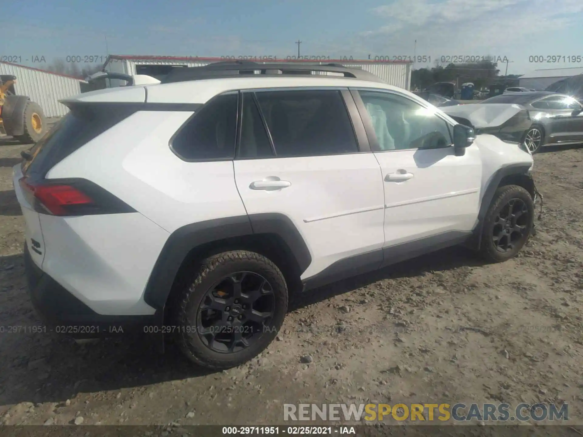 4 Photograph of a damaged car 2T3J1RFV8LC108988 TOYOTA RAV4 2020