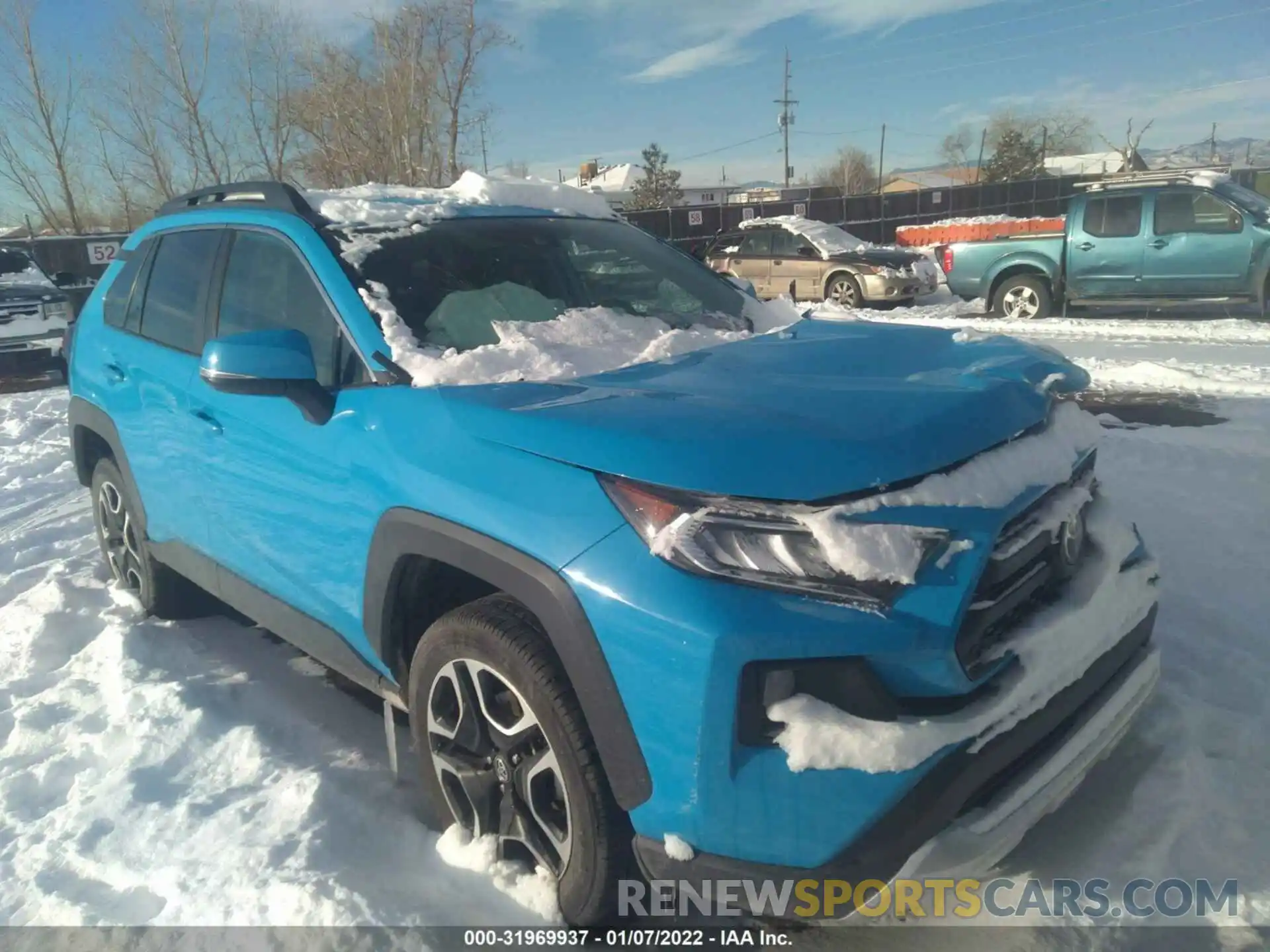 1 Photograph of a damaged car 2T3J1RFV9LC099816 TOYOTA RAV4 2020