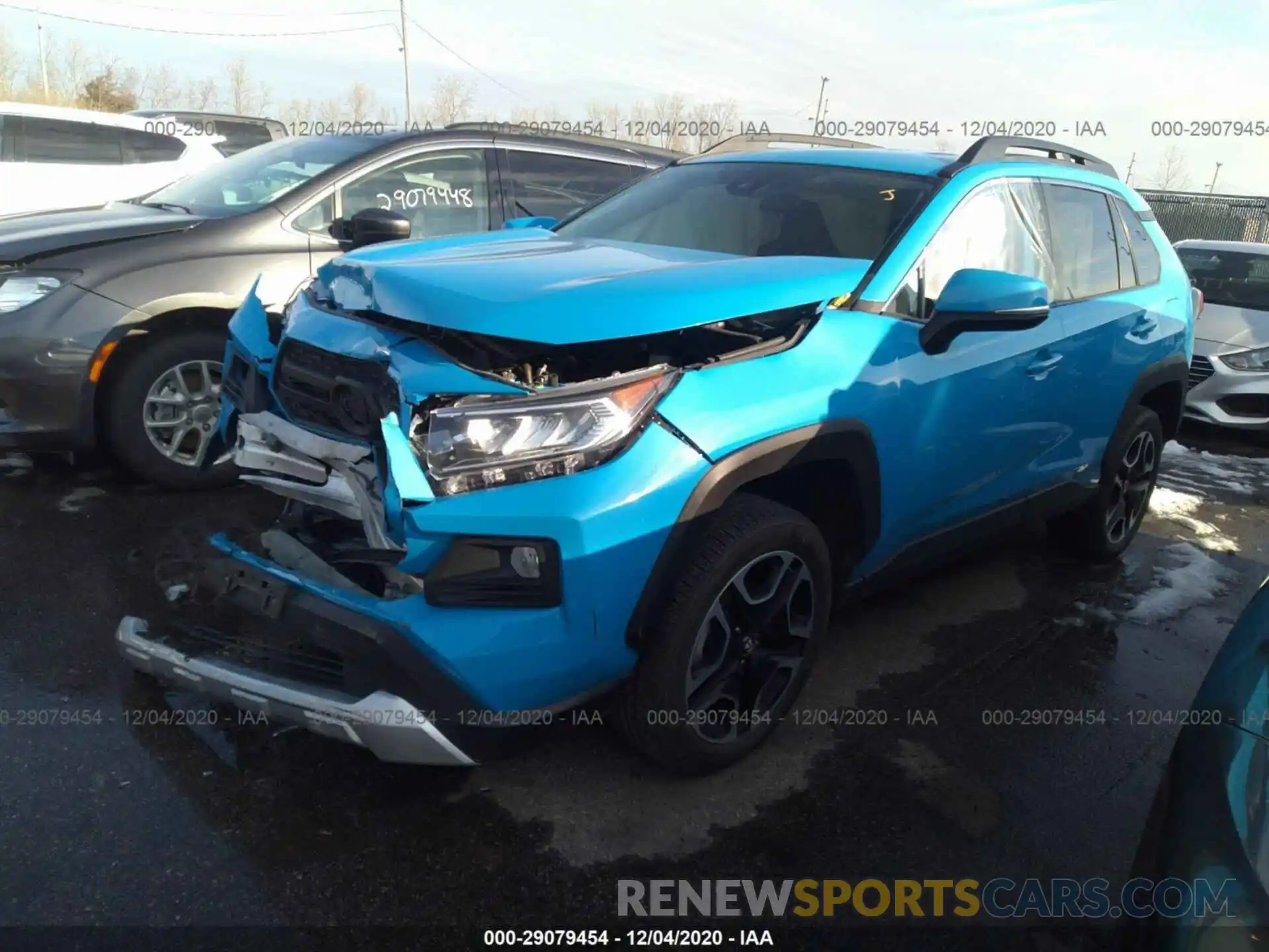 2 Фотография поврежденного автомобиля 2T3J1RFVXLC089649 TOYOTA RAV4 2020