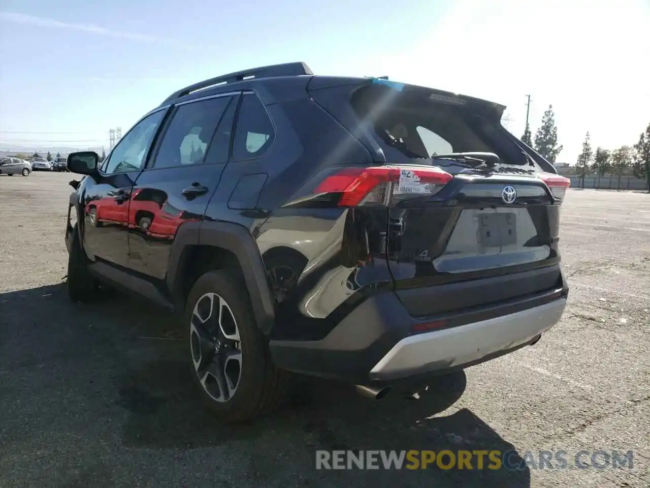 3 Photograph of a damaged car 2T3J1RFVXLC092888 TOYOTA RAV4 2020