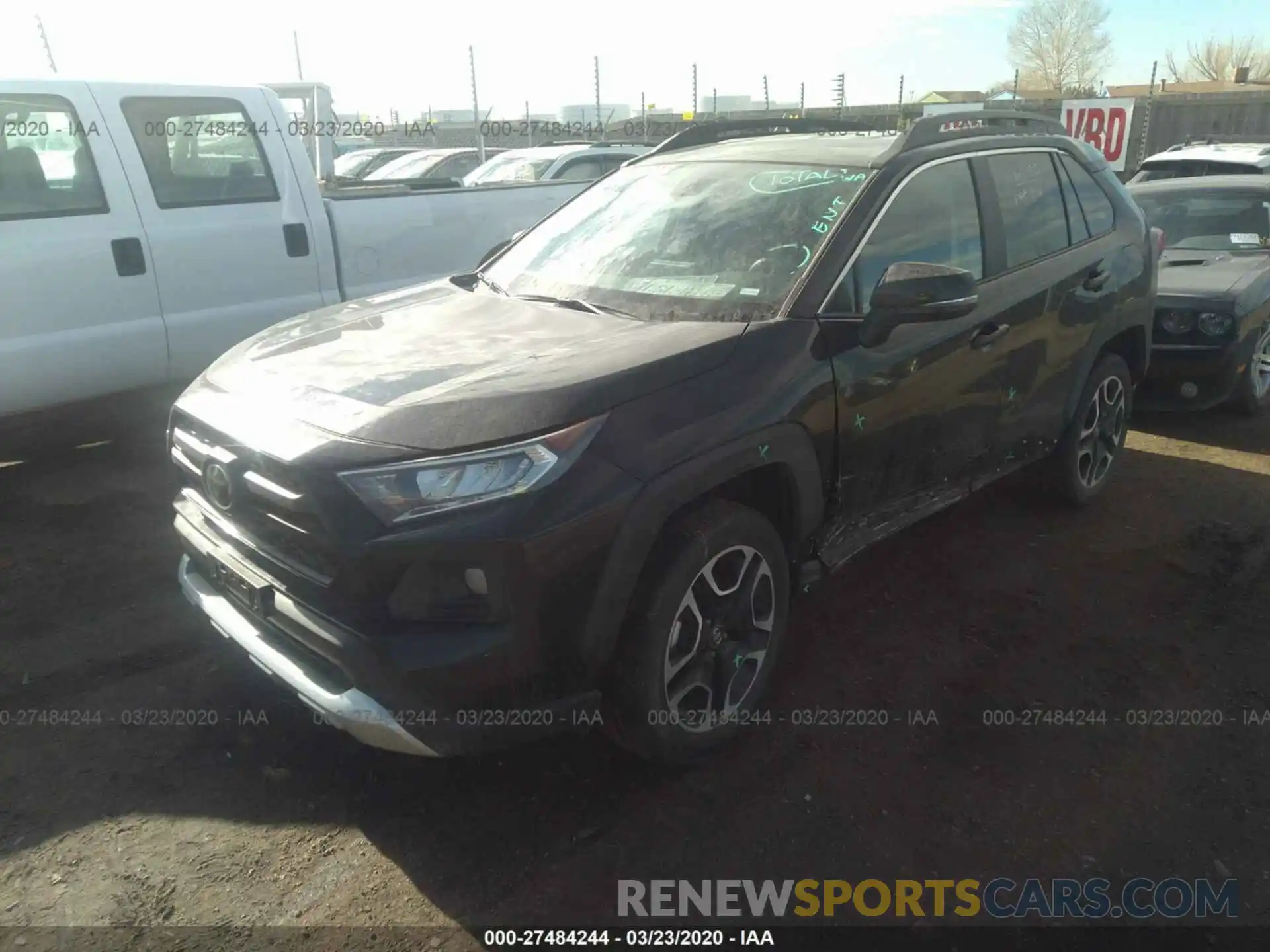 2 Фотография поврежденного автомобиля 2T3J1RFVXLC099467 TOYOTA RAV4 2020