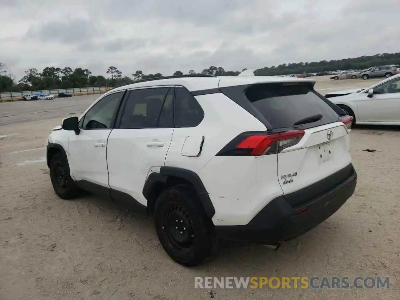 3 Photograph of a damaged car 2T3K1RFV0LC058074 TOYOTA RAV4 2020